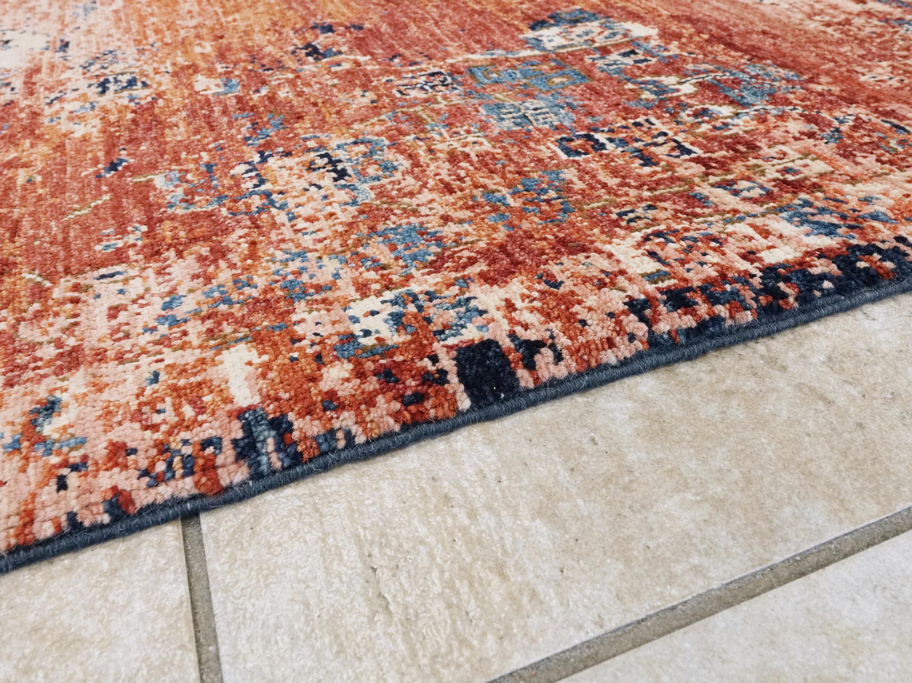 9x12 Ft Red & Blue Heriz Rug - Hand Knotted Transitional Rug