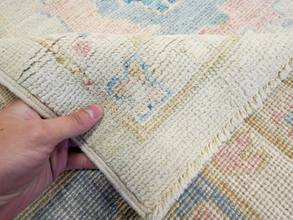 12x15 Ft Muted Ushak Rug - Traditional Wool Area Rug - White & Blue Turkish design