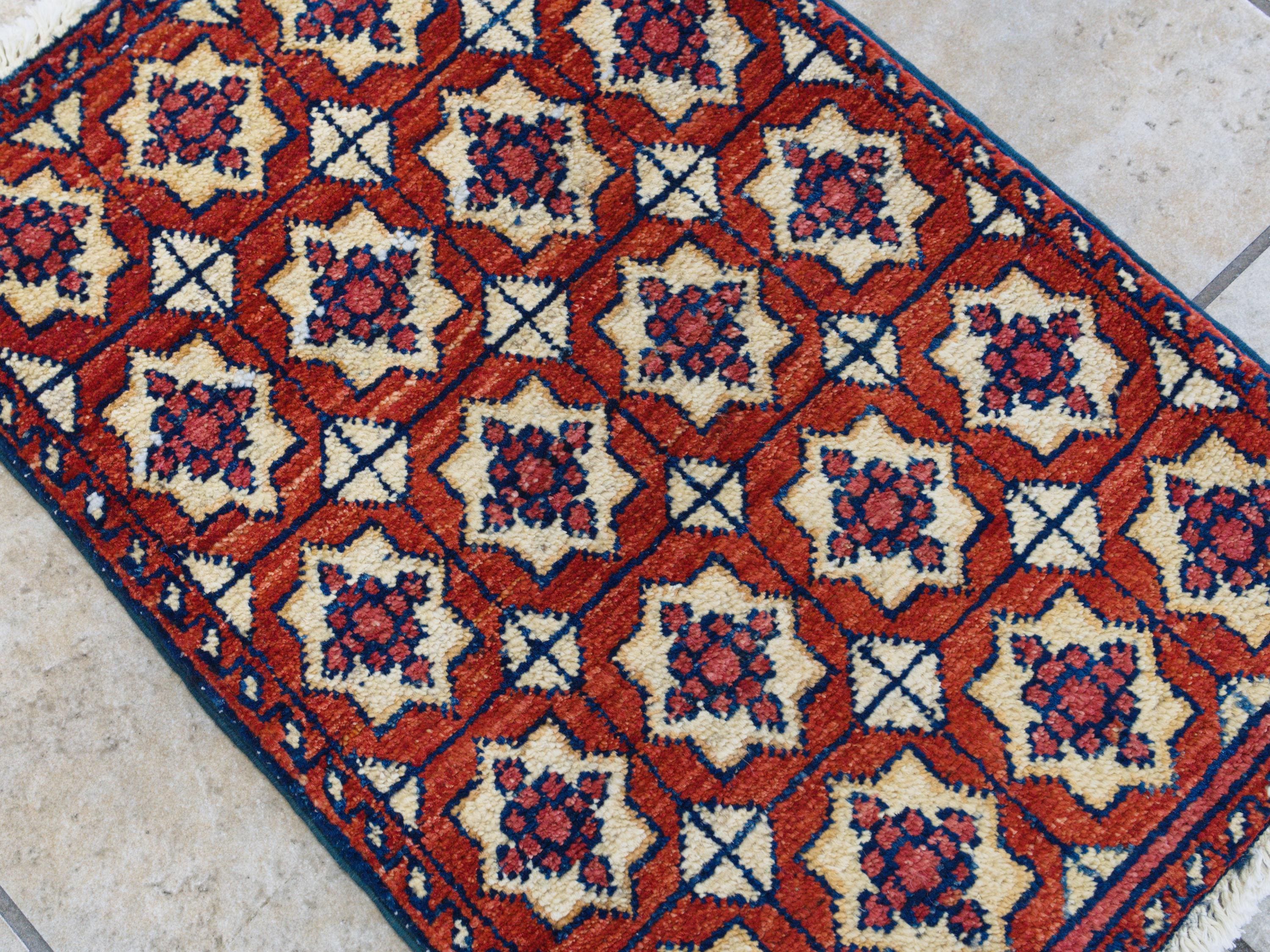 1x2 Ft Red Ersari Rug - Wool Accent Rug