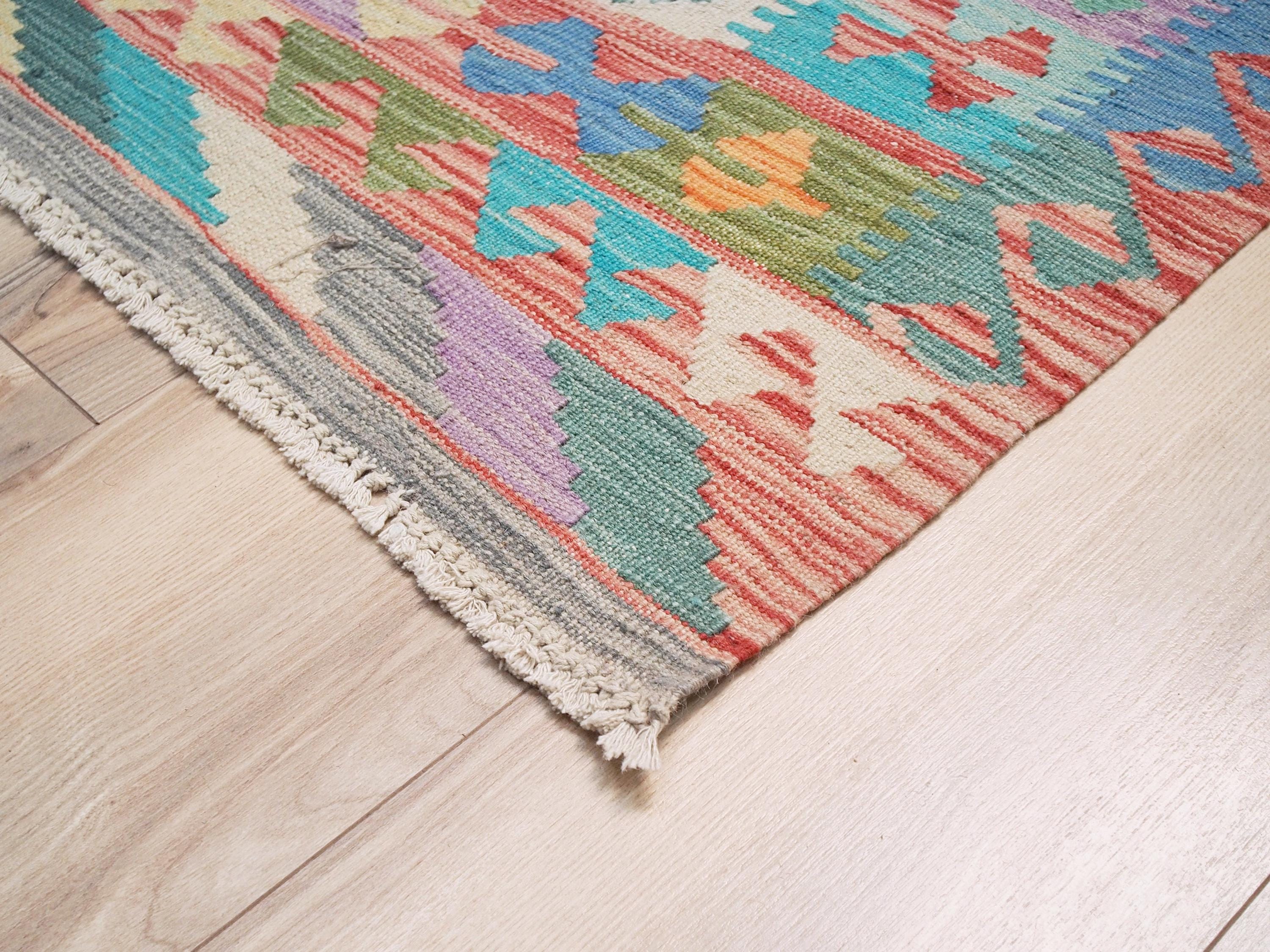 4x6 Ft Tribal Kilim Rug - Flat Weave Scandinavian Style