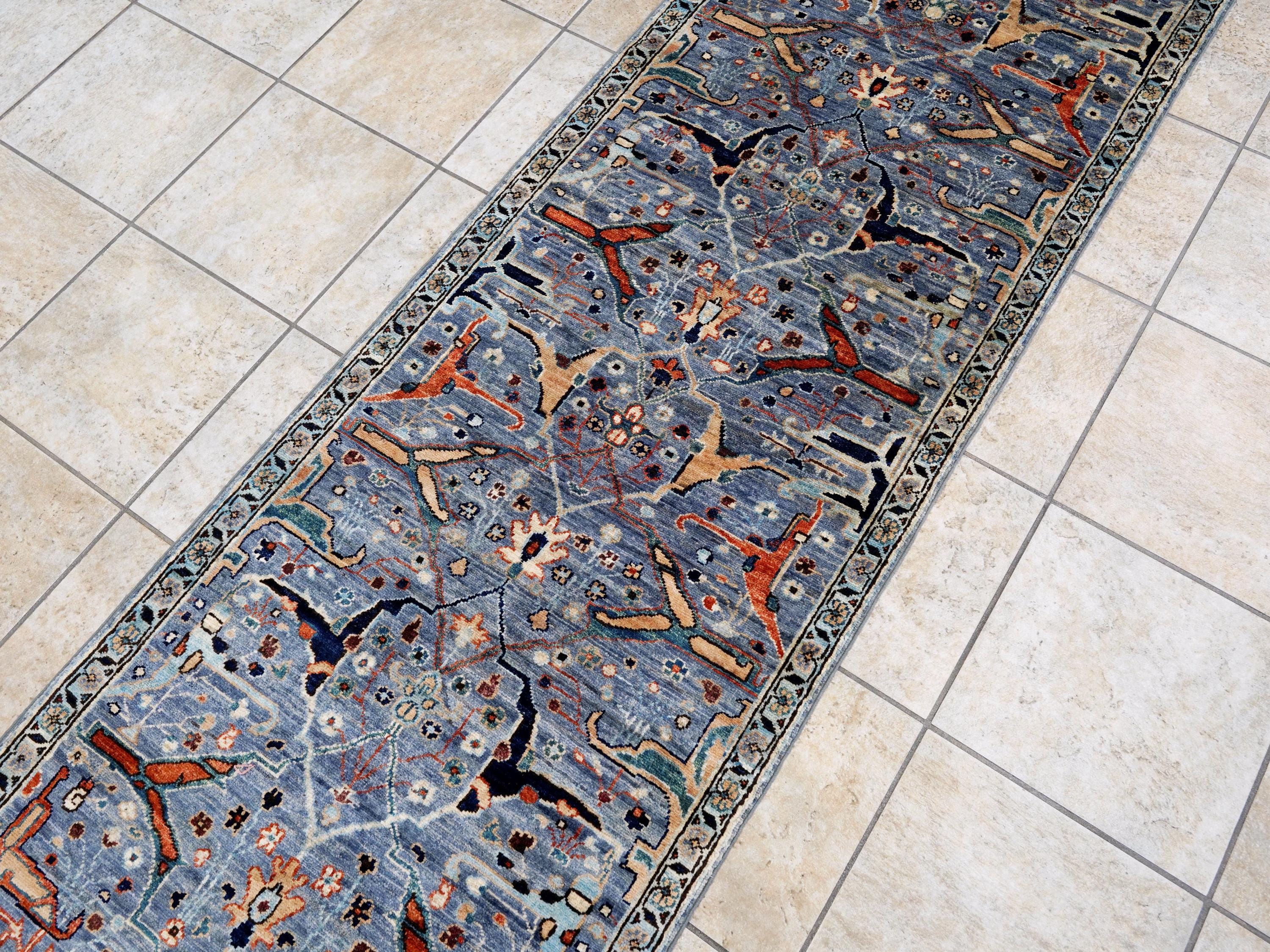 10 Ft Gray Serapi Runner Rug - Hand Knotted Hallway Rug - Persian Design