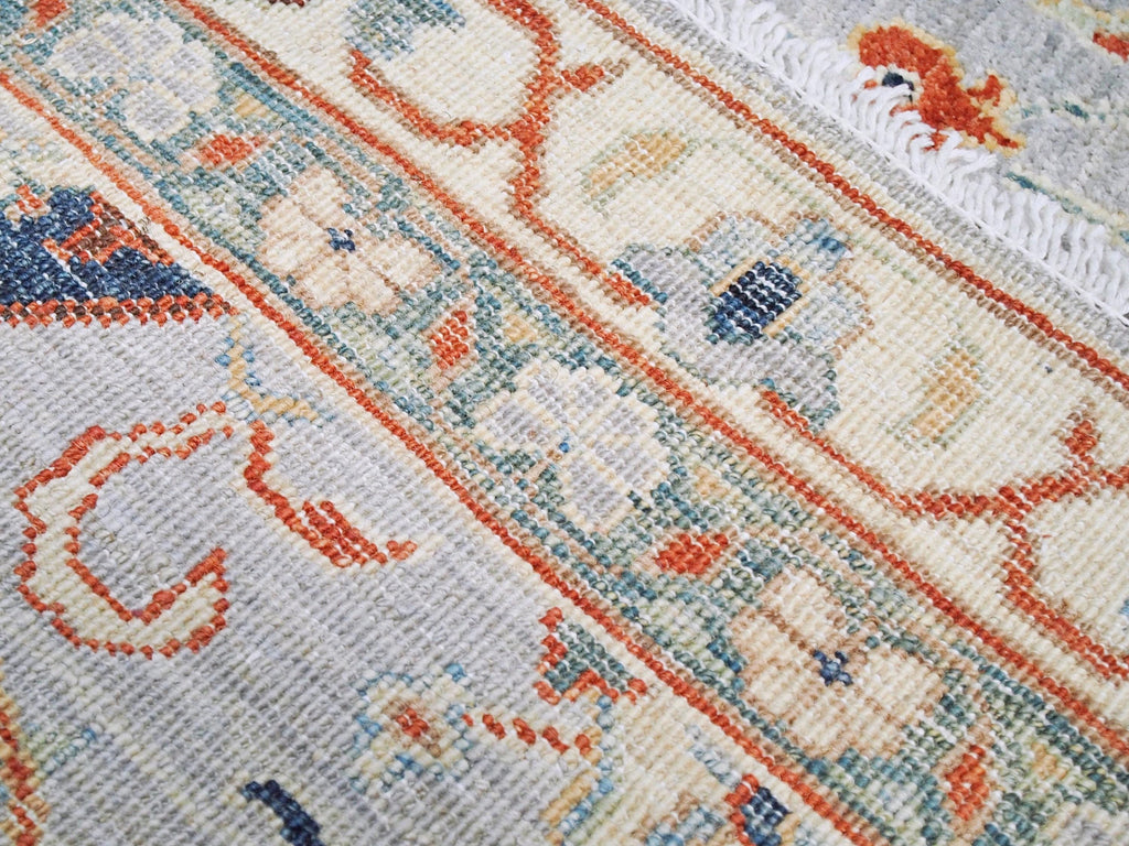 6x9 Ft Light Grey Serapi Rug - Hand Knotted Oriental Rug - Floral Design