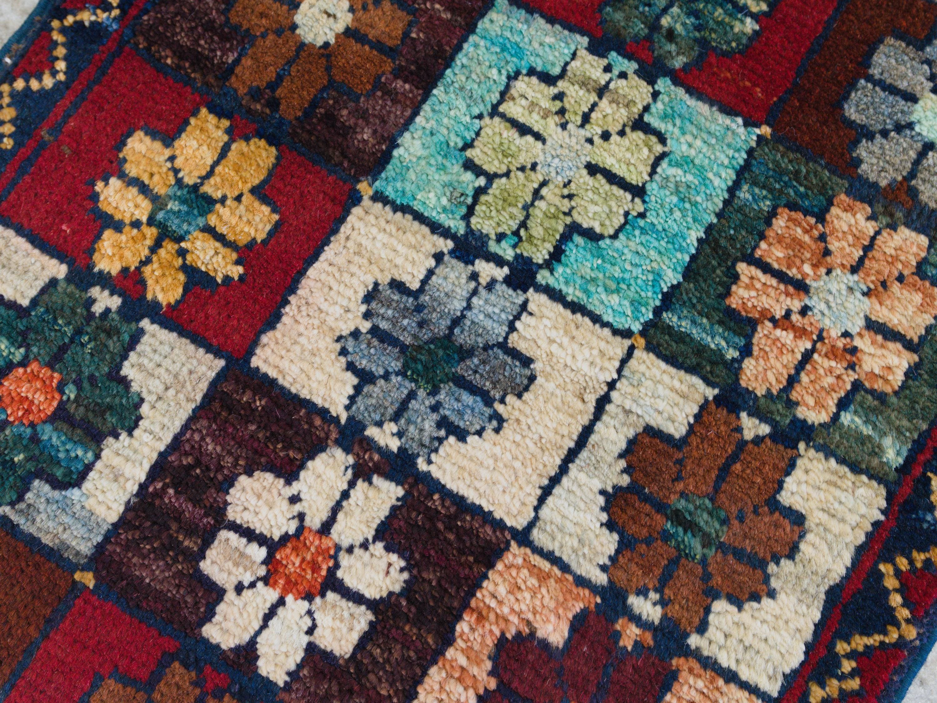 1x2 Ft Red & Blue Serapi Rug - Floral Accent Rug