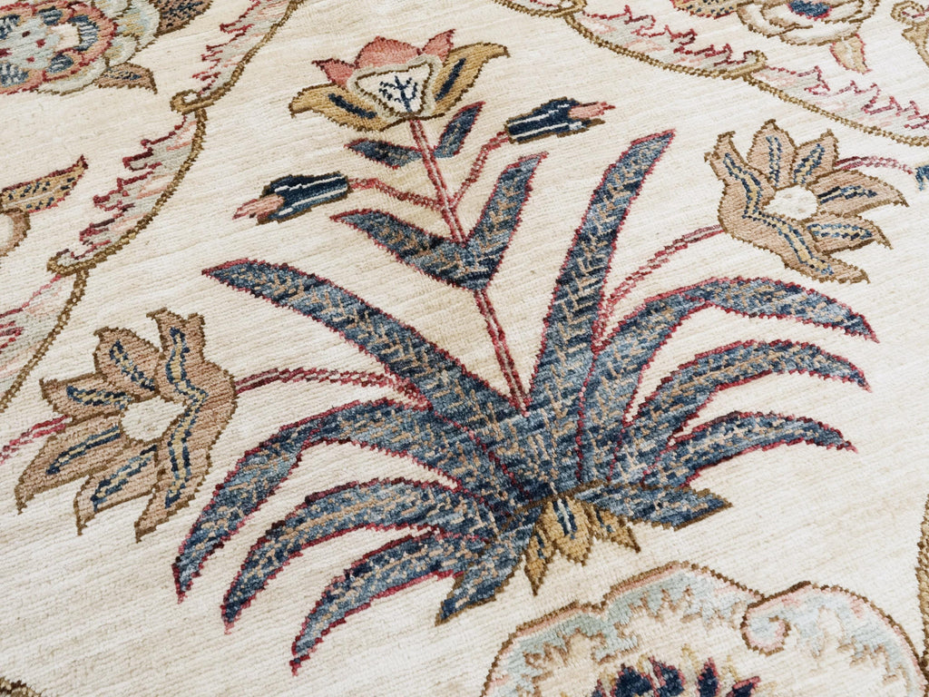 9x12 Ft Beige Serapi Rug - Hand Knotted Area Rug - Persian Design