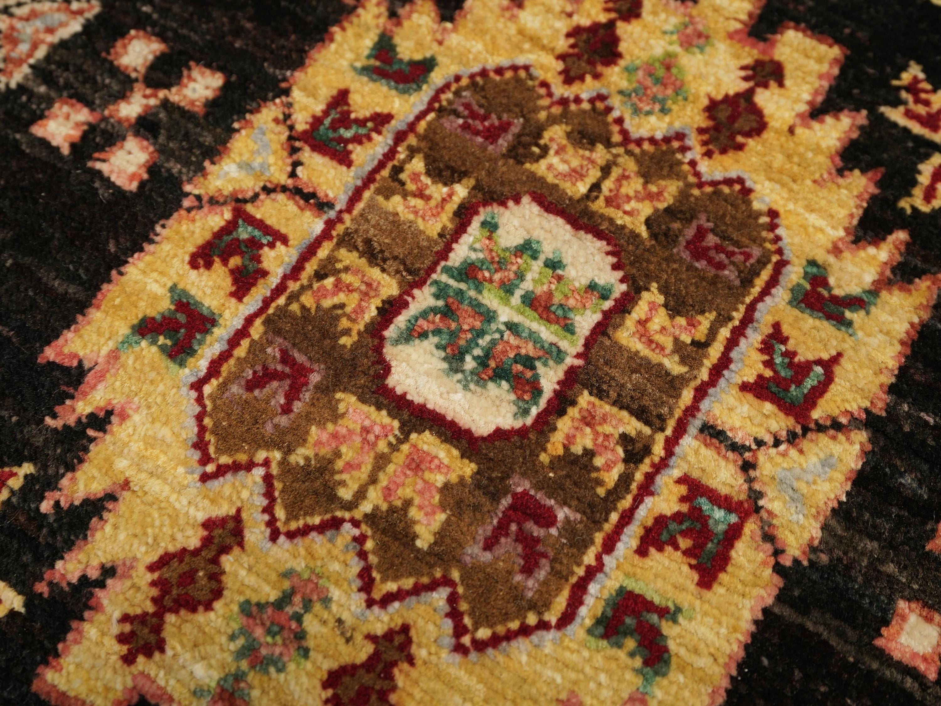 2x3 Ft Black Heriz Rug - Hand Knotted Wool Rug