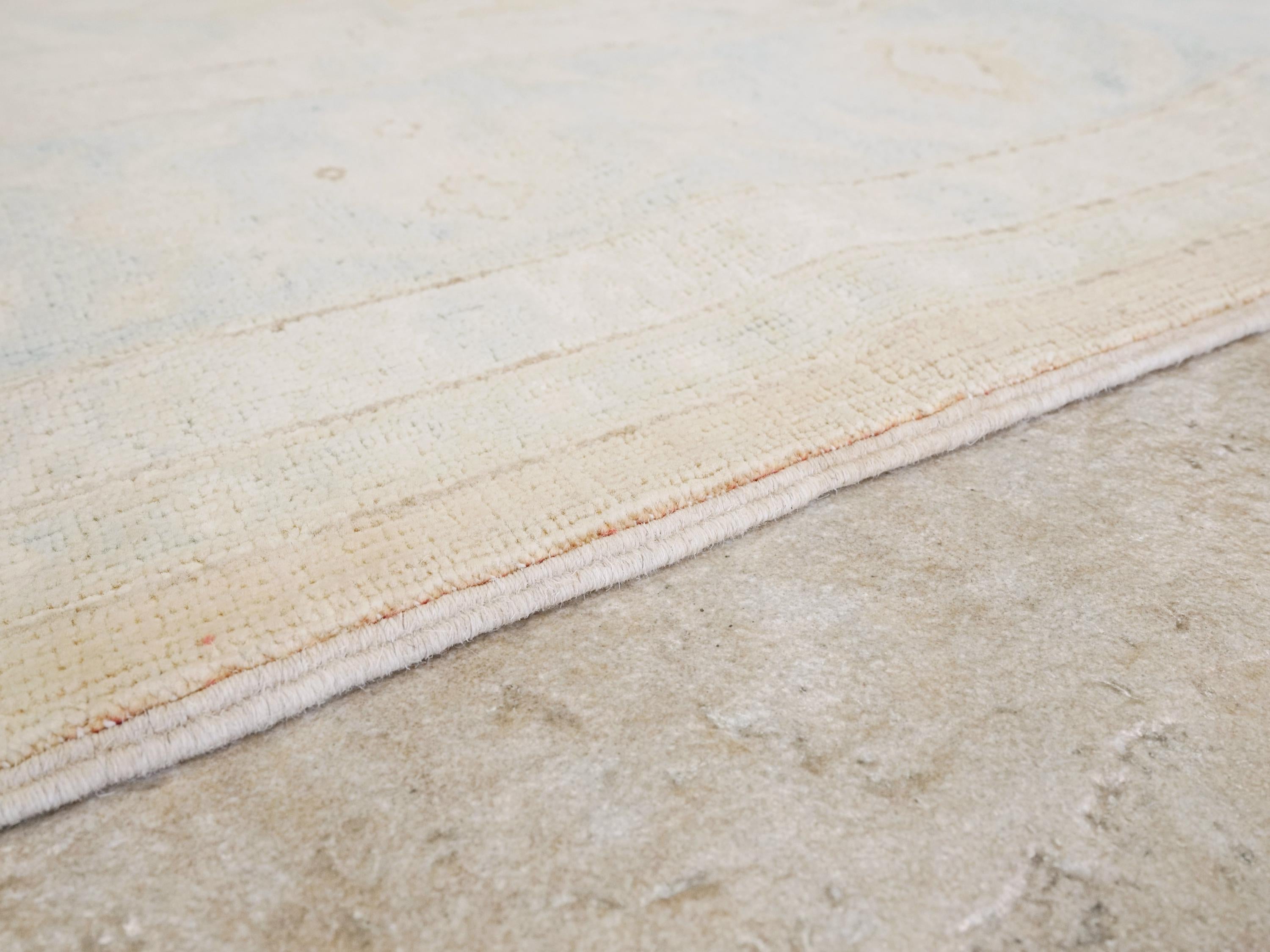 6x9 Ft Hand Knotted Bidjar Rug - Beige & Blue Persian Design