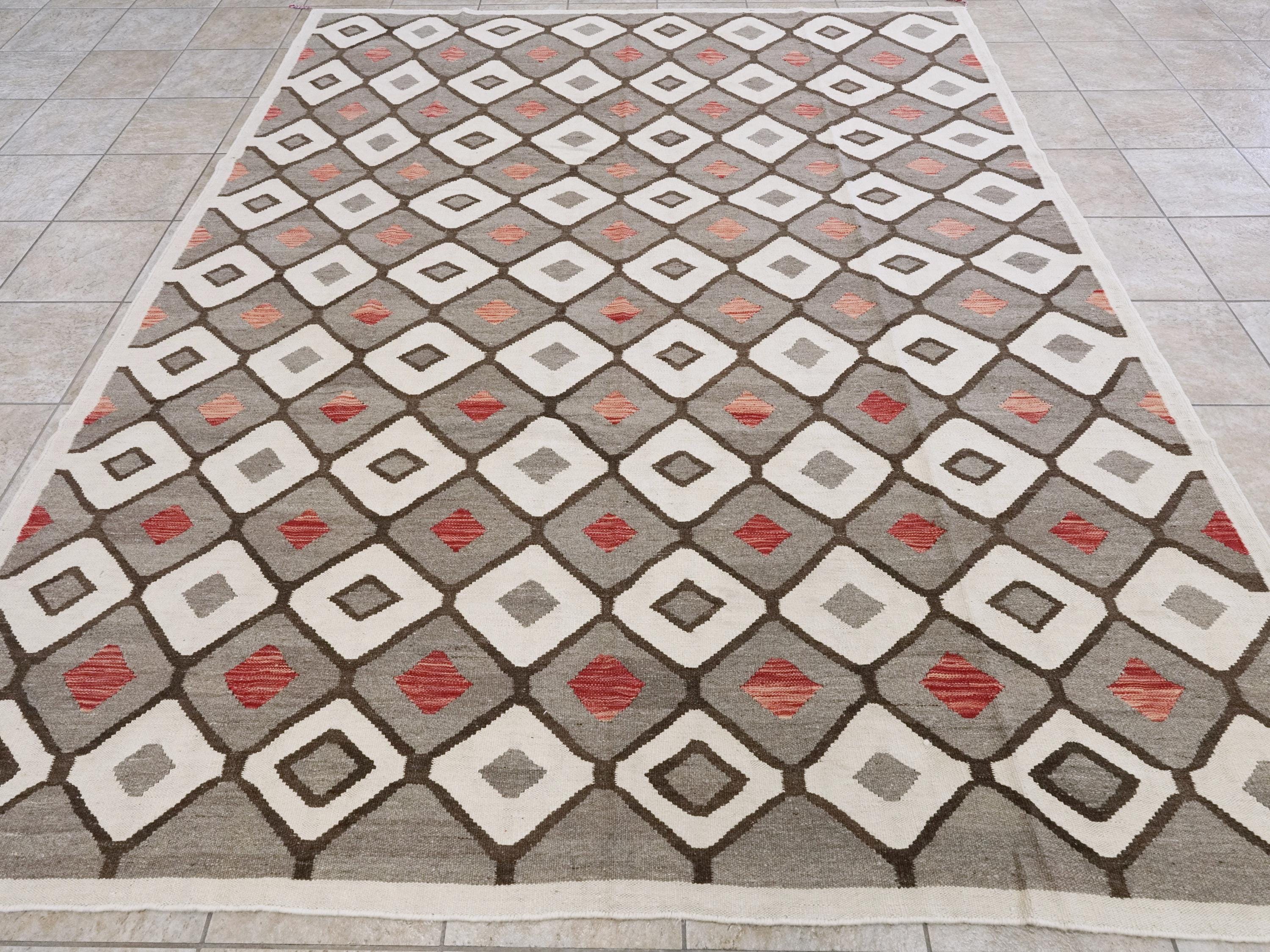 8x10 Ft Brown & Beige Kilim Rug - Flat Weave Area Rug - Tribal Design