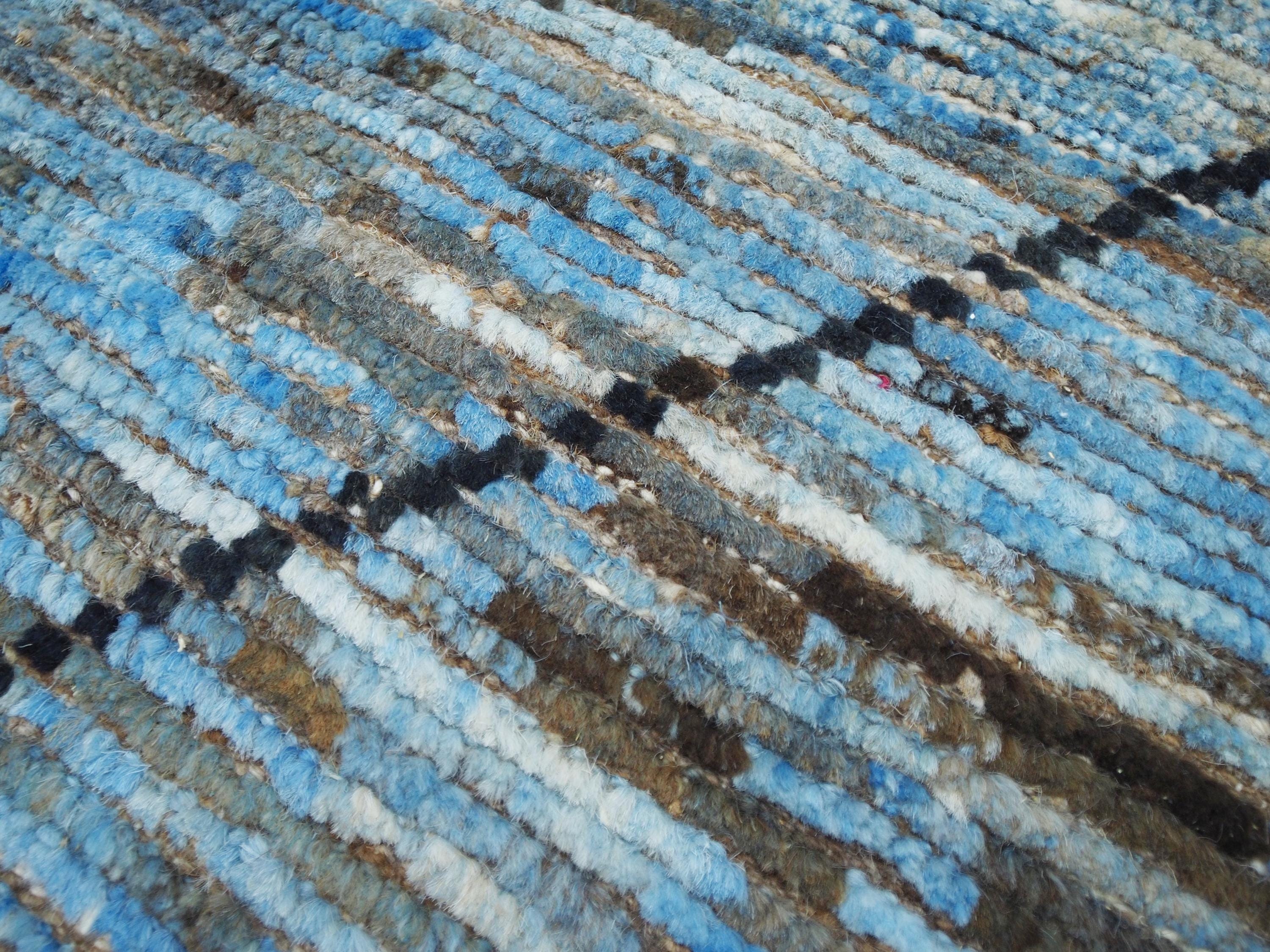 8x10 Ft Blue Moroccan Rug - Hand Knotted Area Rug