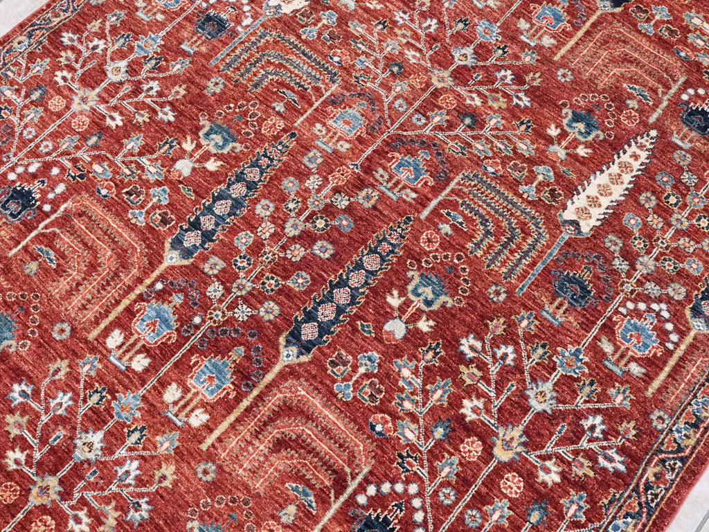 5x7 Ft Red Serapi Rug - Hand Knotted Oriental Rug - All Over Design