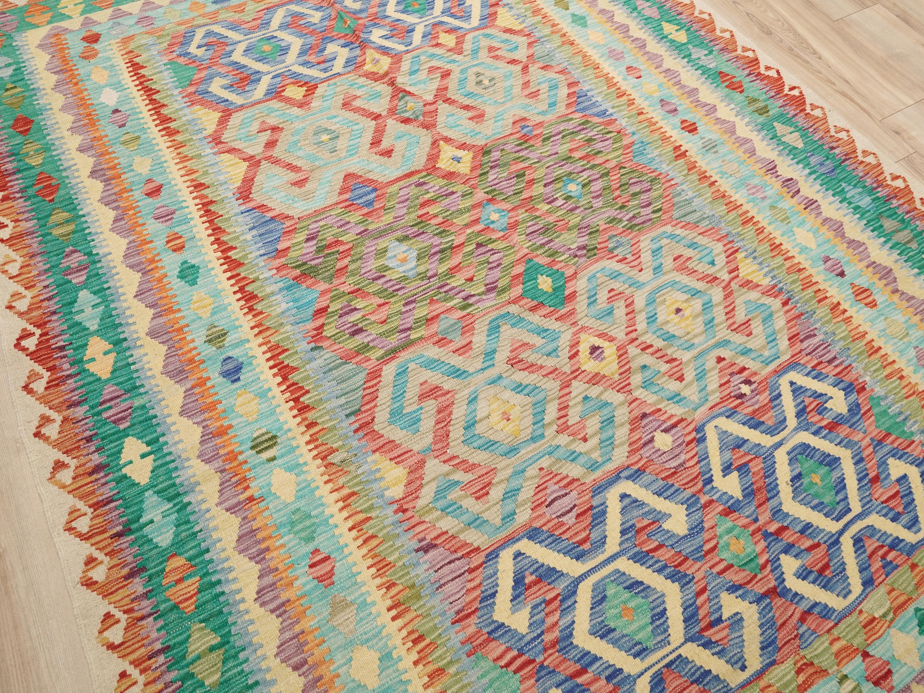 7x10 Ft Green Kilim Rug - Traditional Afghan Rug