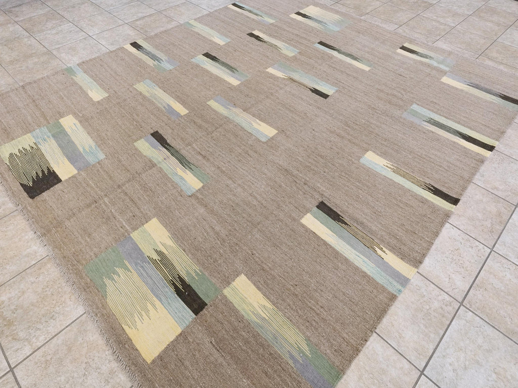 8x10 Ft Brown & Green Kilim Rug - Flat Weave Area Rug