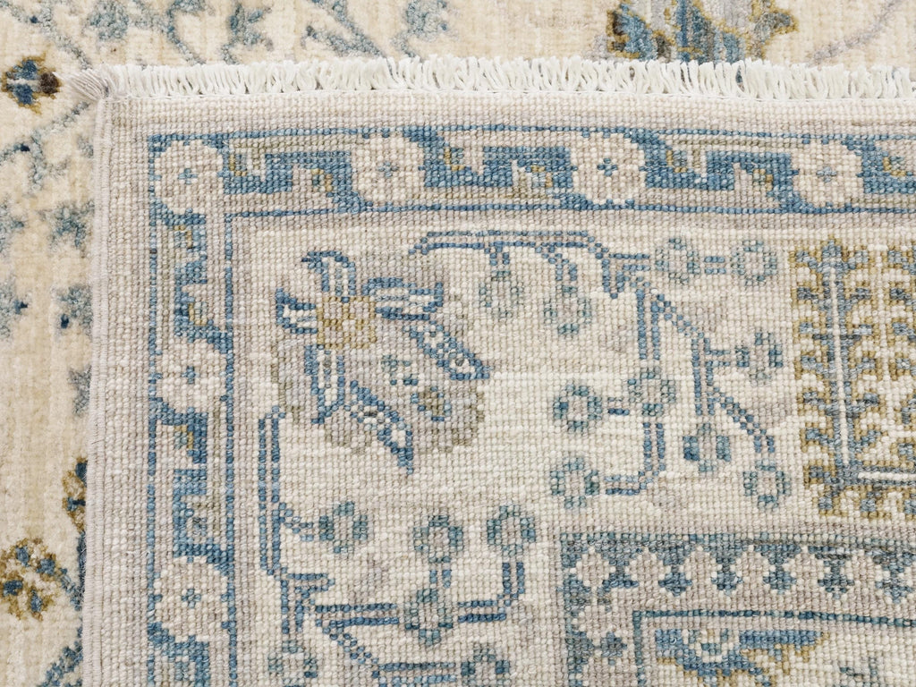 5x7 Ft Hand Knotted Wool Serapi Rug - White Vintage Persian Rug