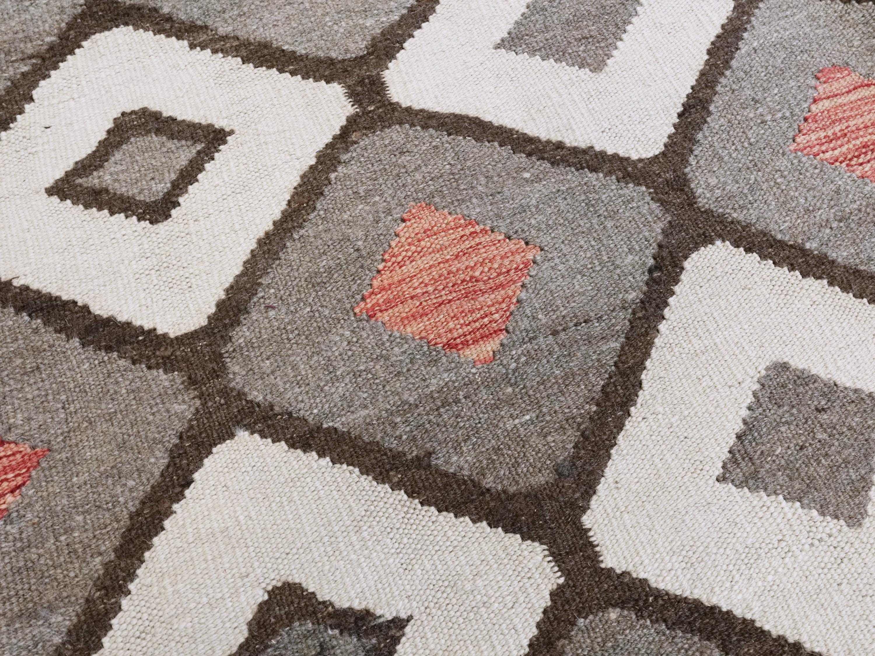 8x10 Ft Brown & Beige Kilim Rug - Flat Weave Area Rug - Tribal Design