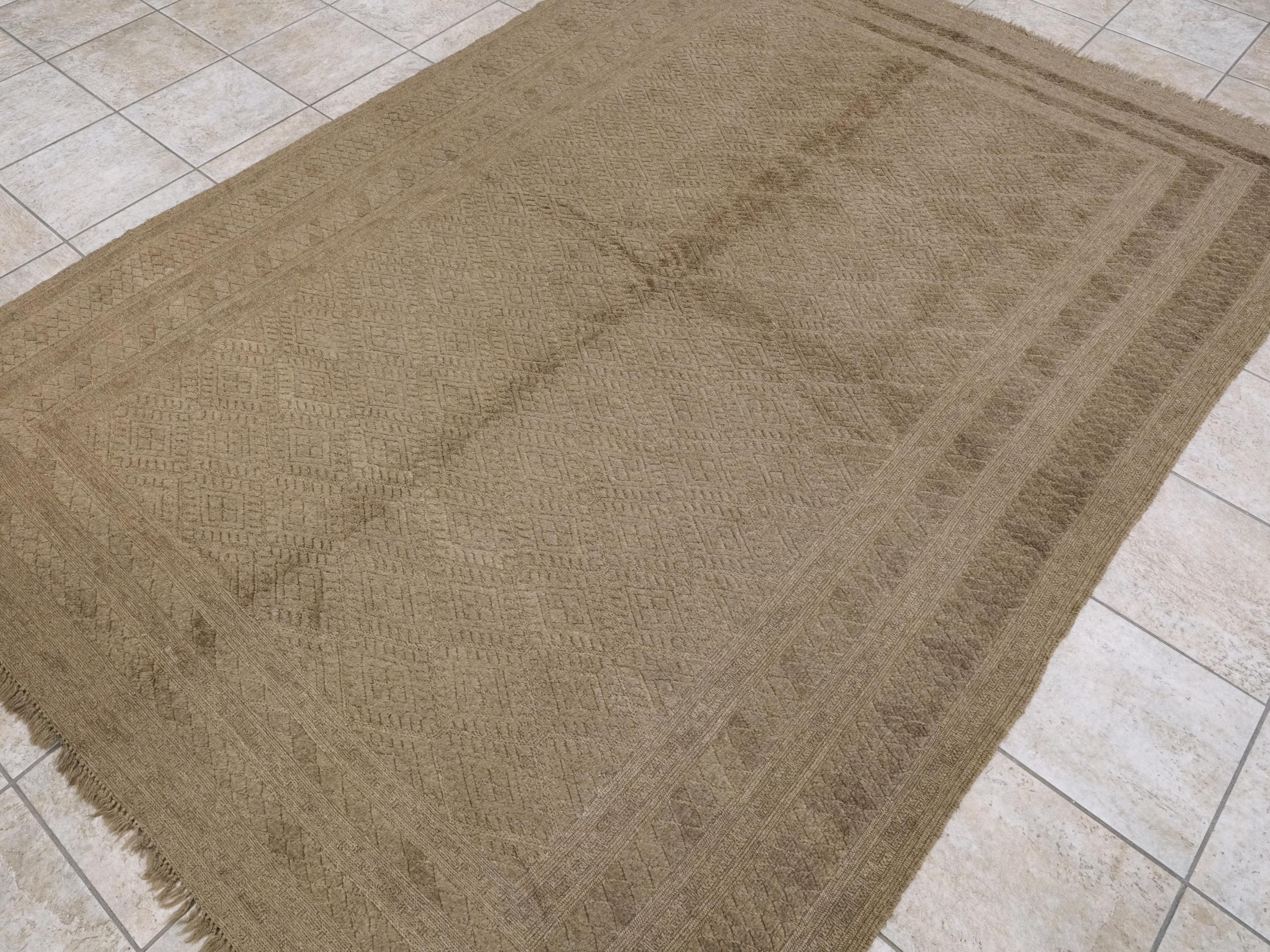 6x9 FT Vintage Tribal Kilim Rug - Hand Knotted Wool Area Rug