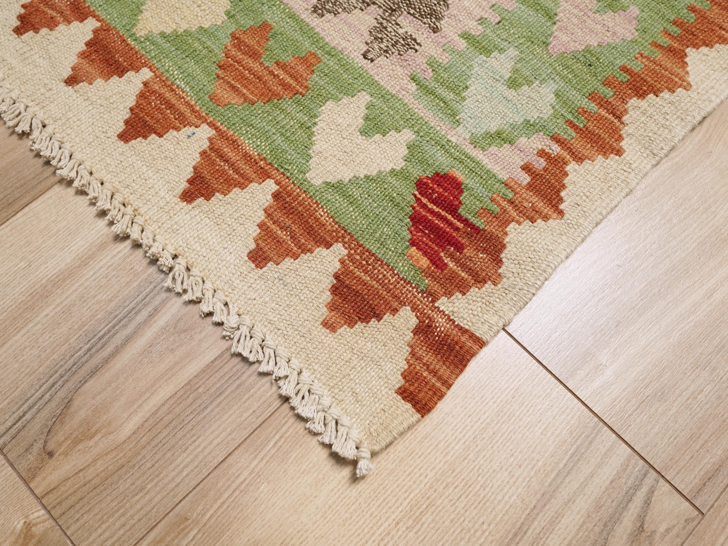 5x6 Ft Wool Kilim Rug – Flat Weave Maimana Design