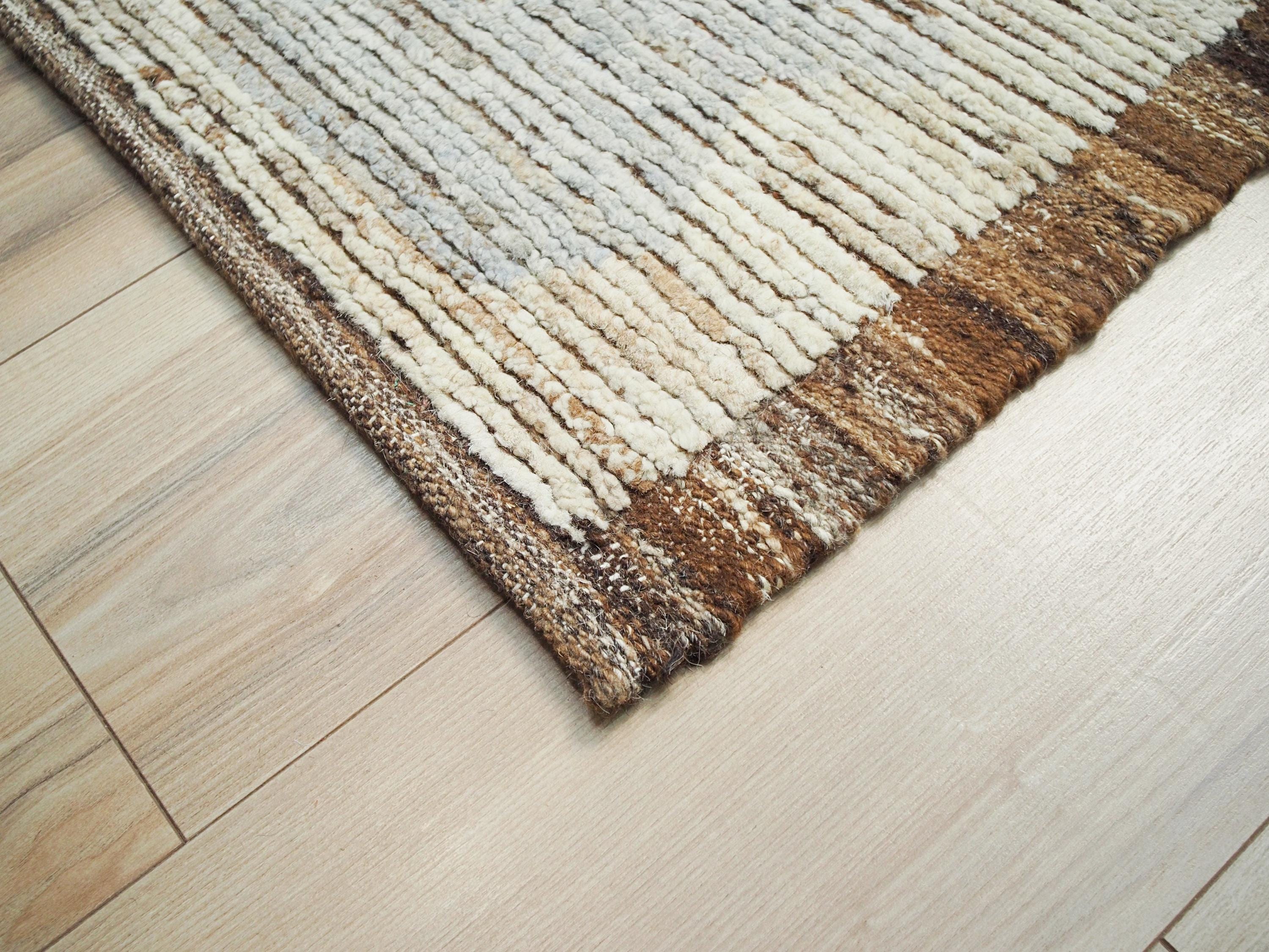 8x10 Ft Brown & Blue Moroccan Rug - Hand Knotted Wool Rug