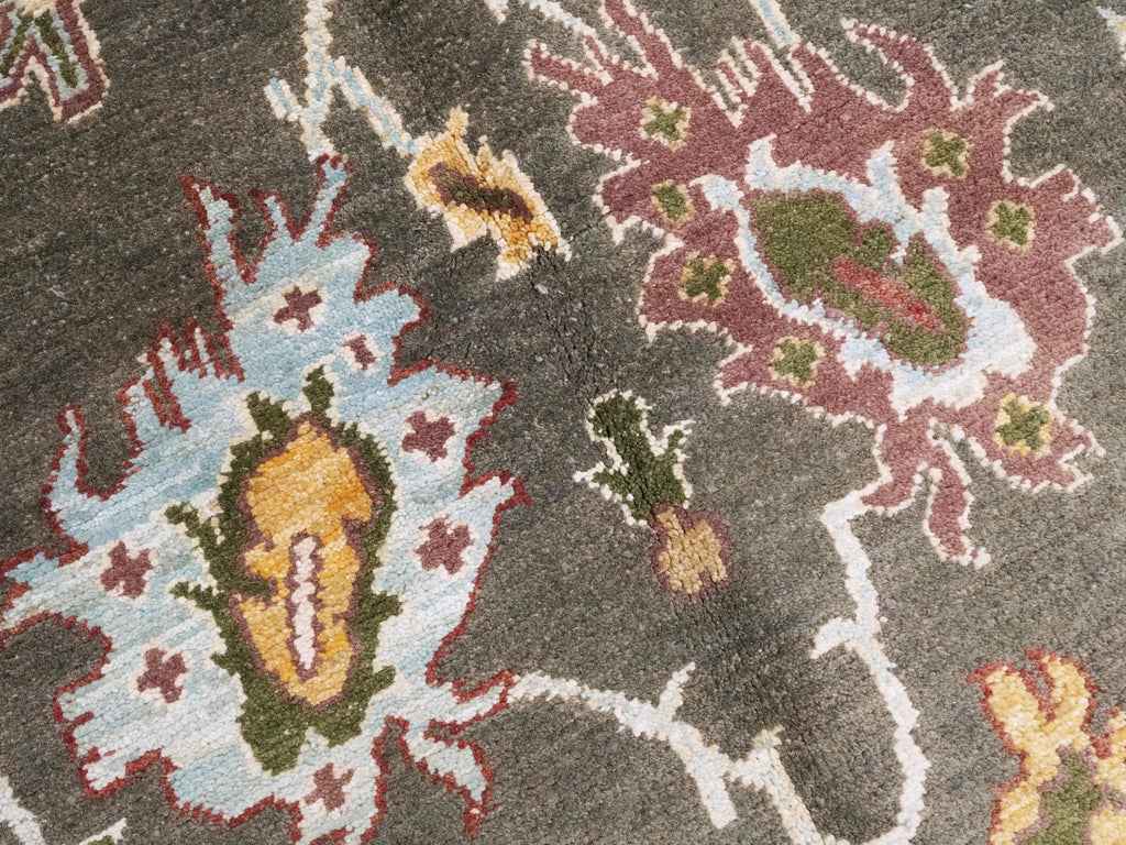 6x9 Ft Green & Beige Oushak Rug - Oriental Area Rug - Floral Design