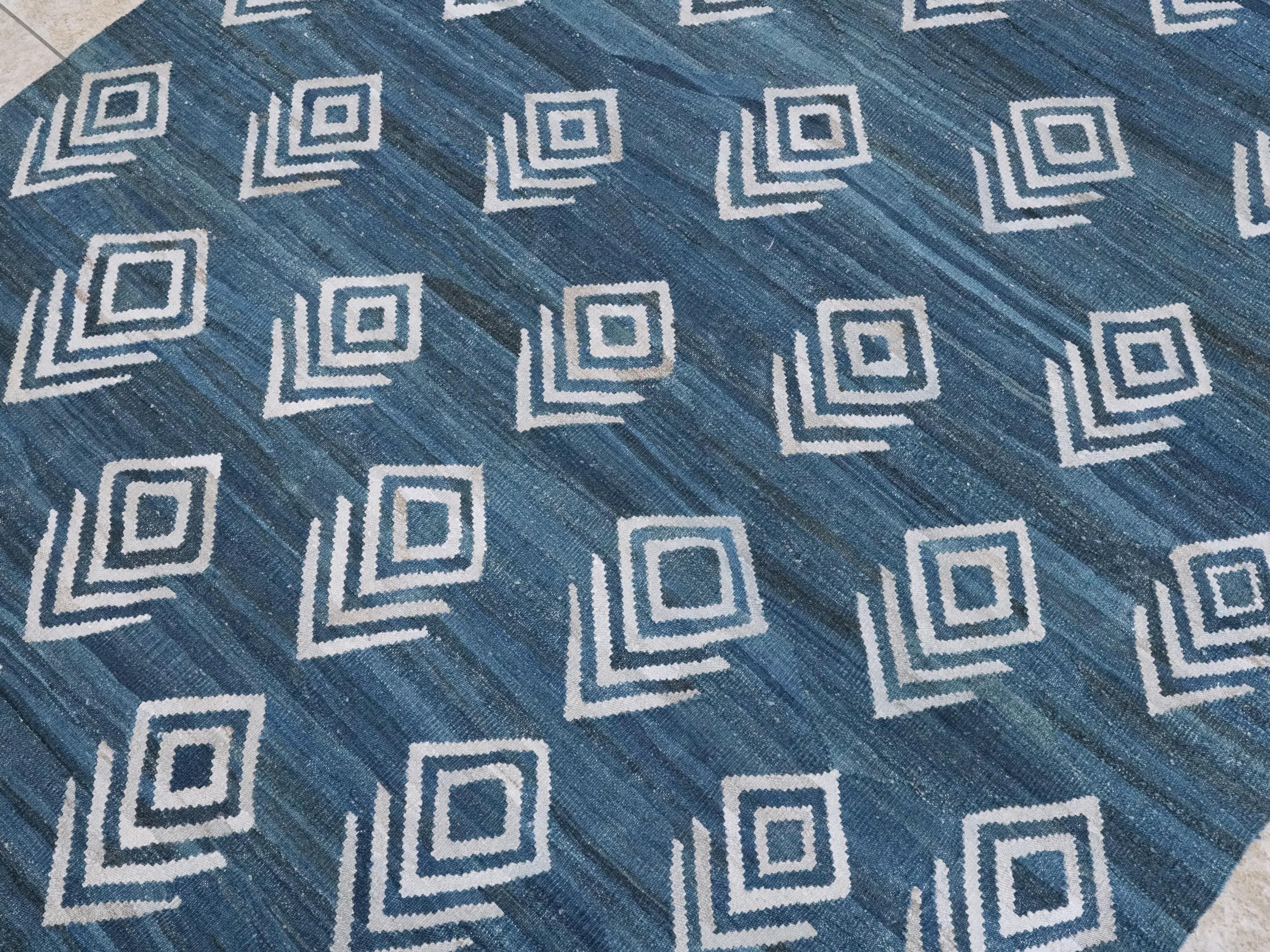 6x8 Ft Blue Kilim Rug - Flatweave Area Rug - Contemporary Design