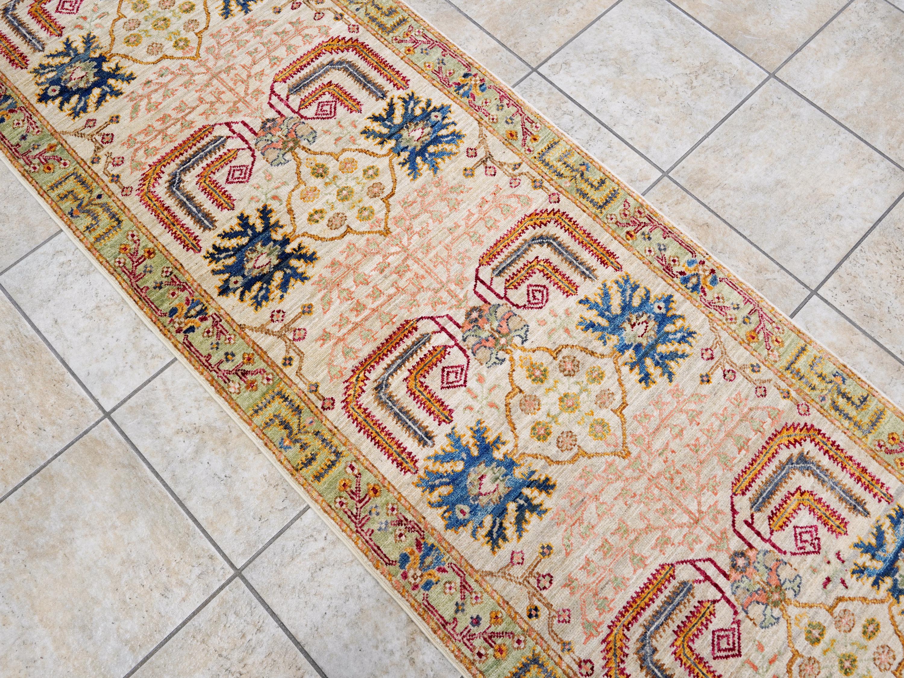 10 Ft Beige Serapi Runner Rug - Hand Knotted Hallway Rug - Persian Design