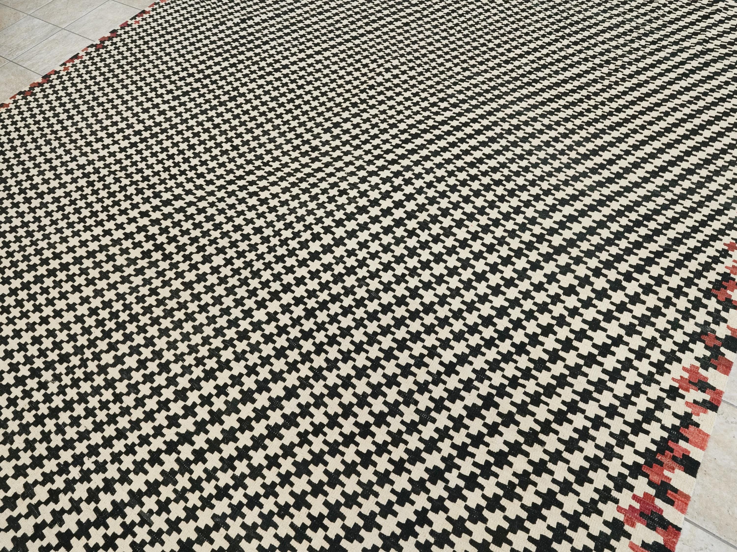 10x13 Ft Black & Beige Kilim Rug - Handmade Afghan Flatweave