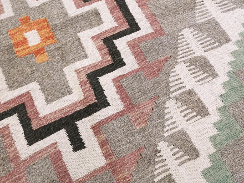 8x10 Ft Red & Green Navajo Rug - Flat Weave Tribal Rug