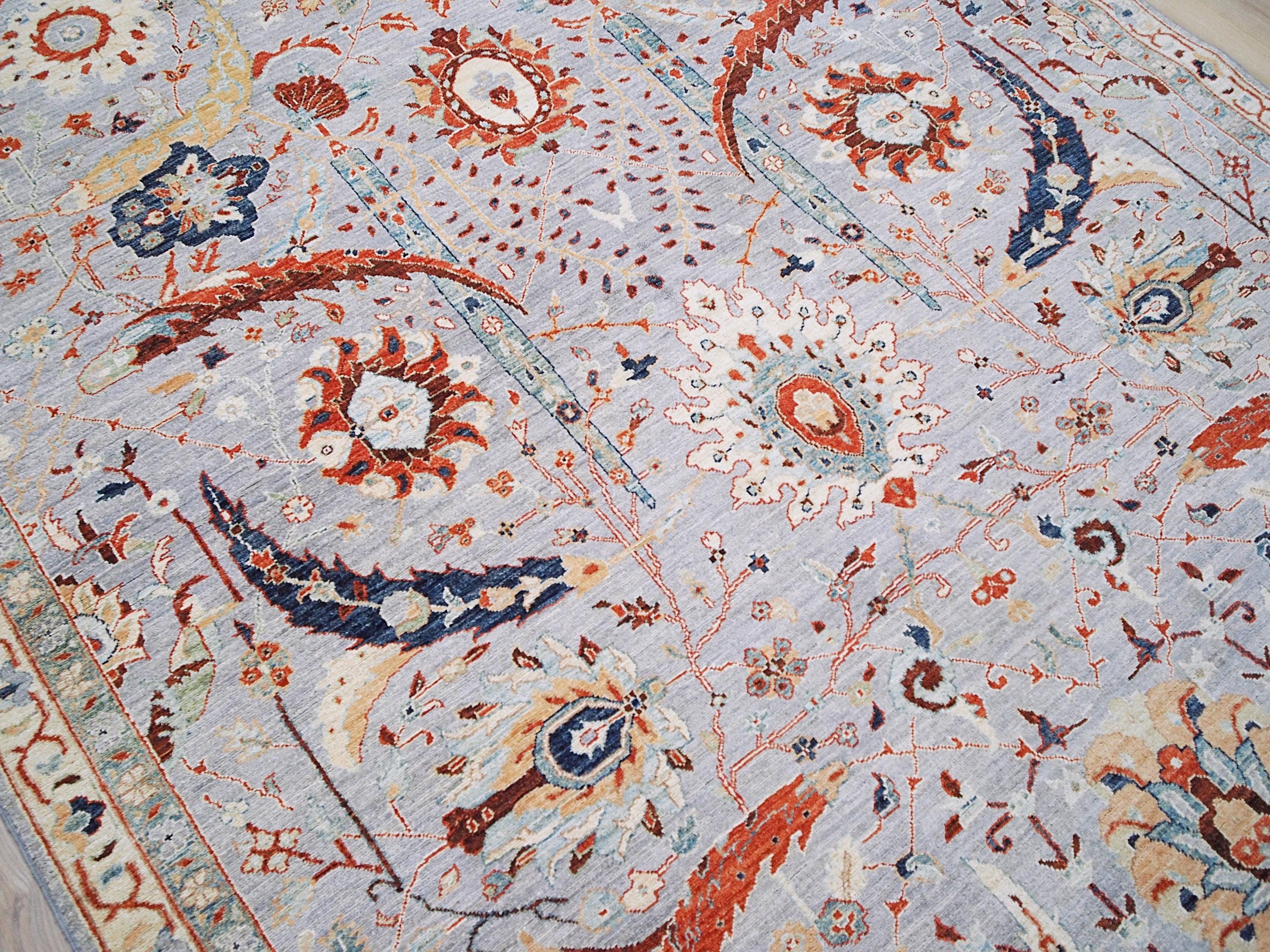 6x9 Ft Light Grey Serapi Rug - Hand Knotted Oriental Rug - Floral Design