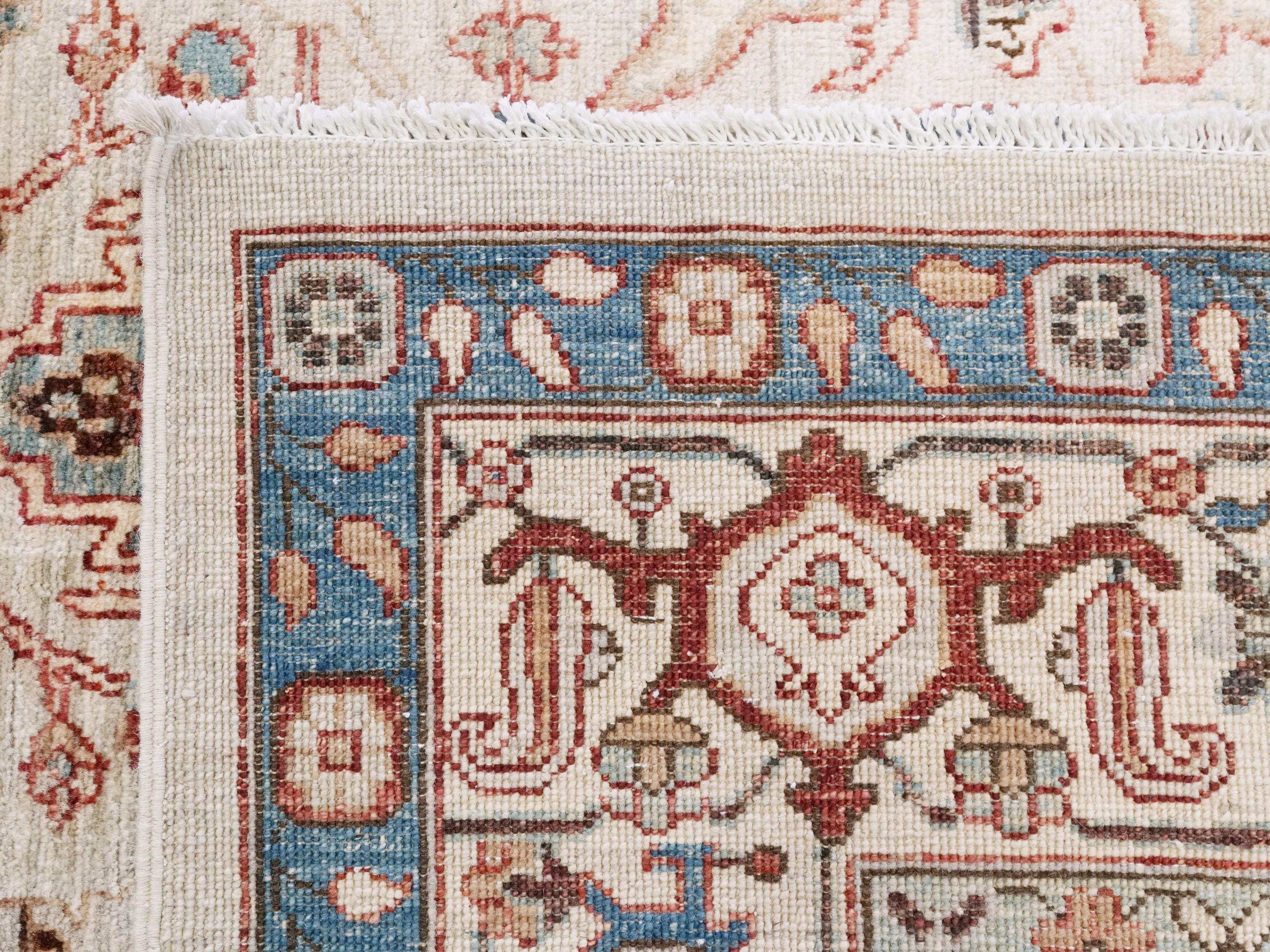 6x9 Ft Beige Bidjar Rug - Hand Knotted Wool Area Rug