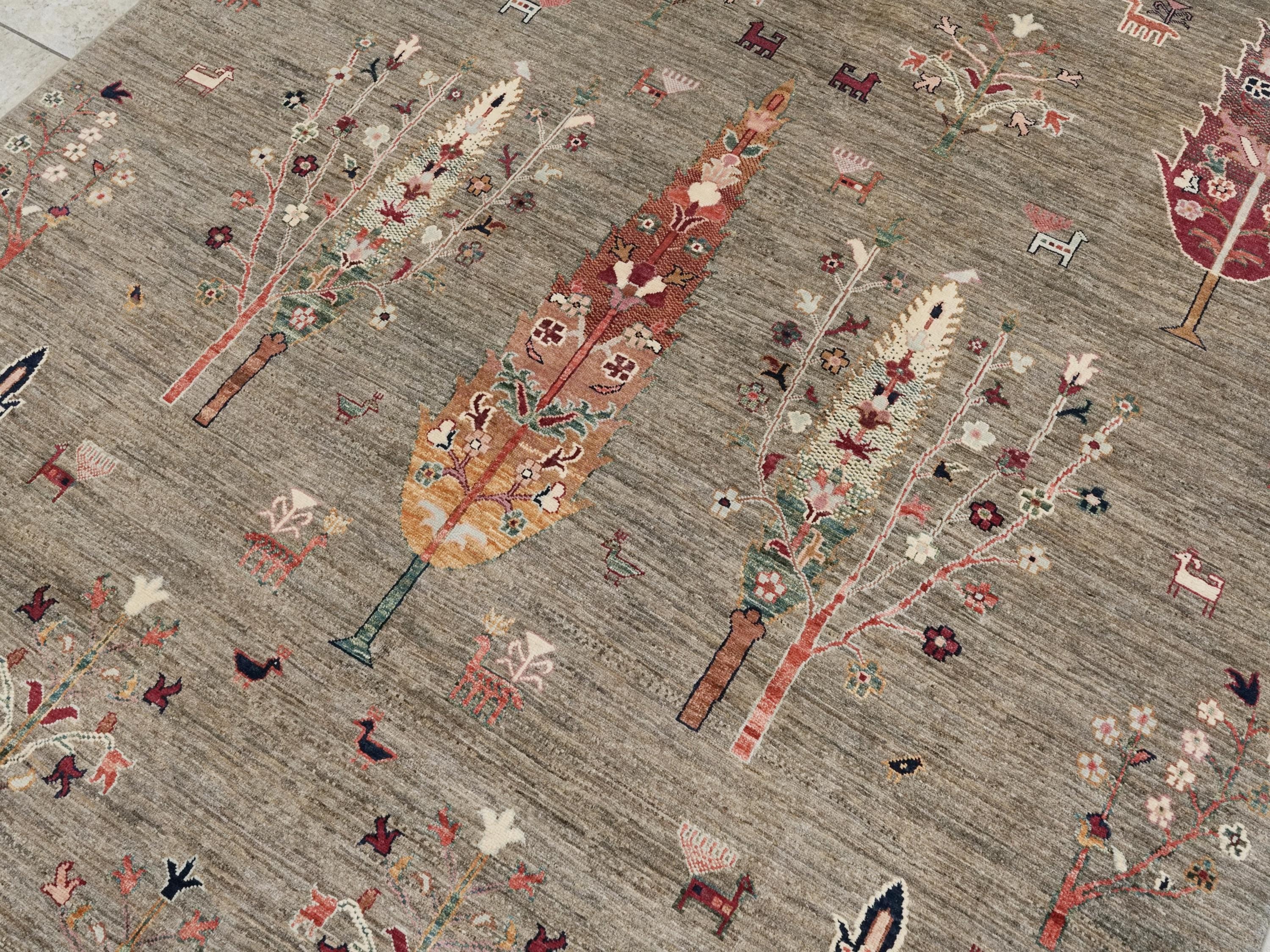7x10 Ft Brown Serapi Rug - Hand Knotted Floral Rug