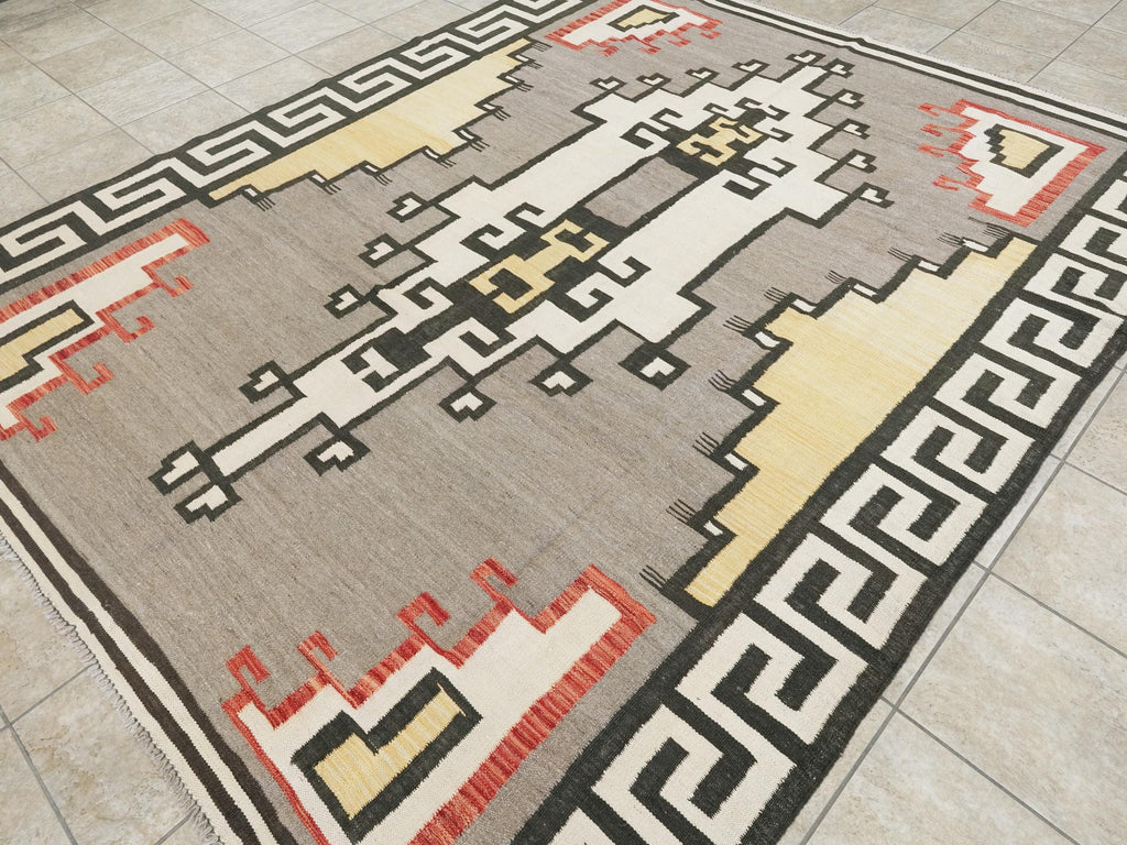 8x10 Ft Navajo Kilim - Traditional Flatweave rug - Tribal Design