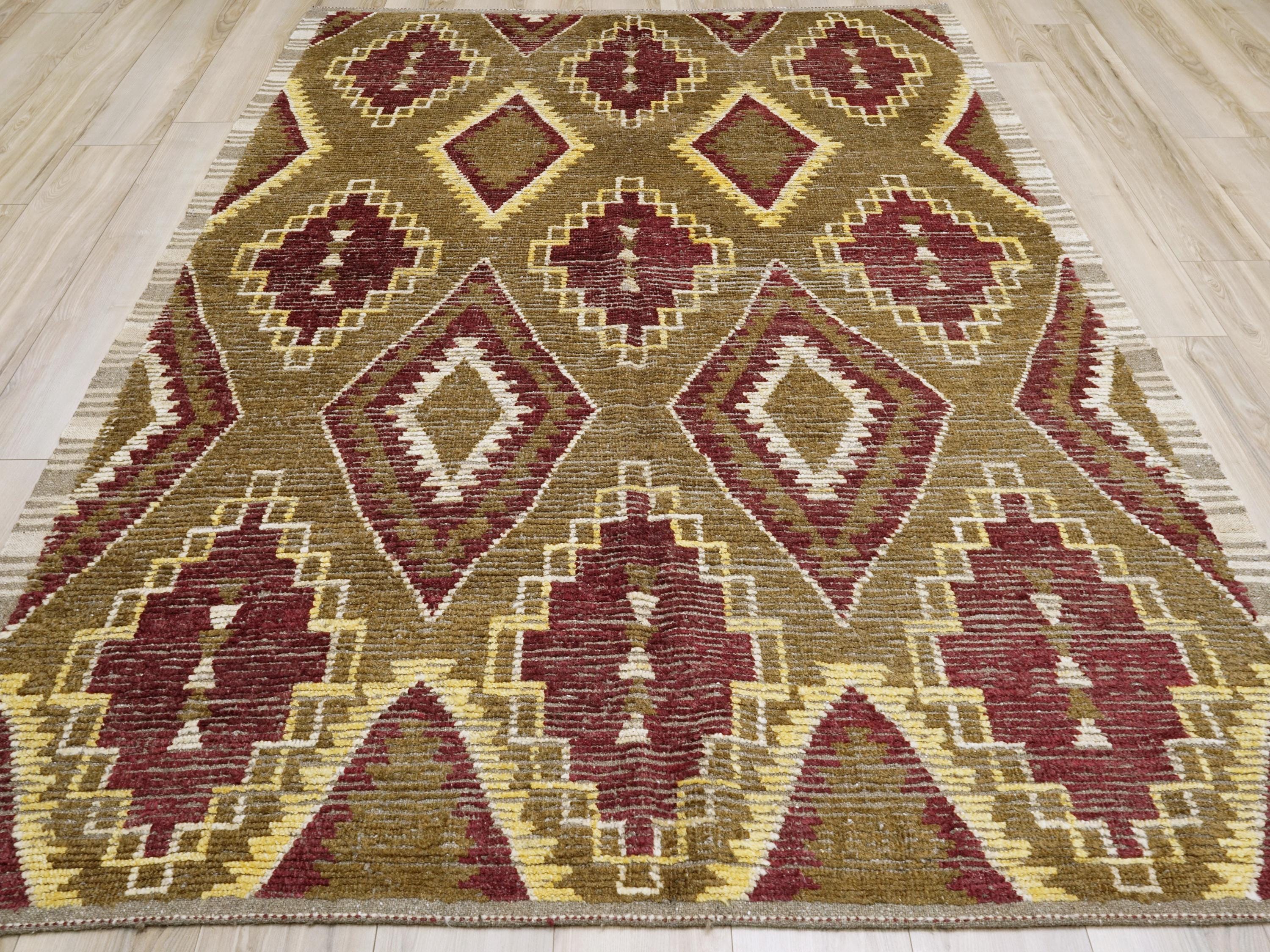 6x9 Ft Brown & Red Moroccan Rug - Hand Knotted Tribal Design