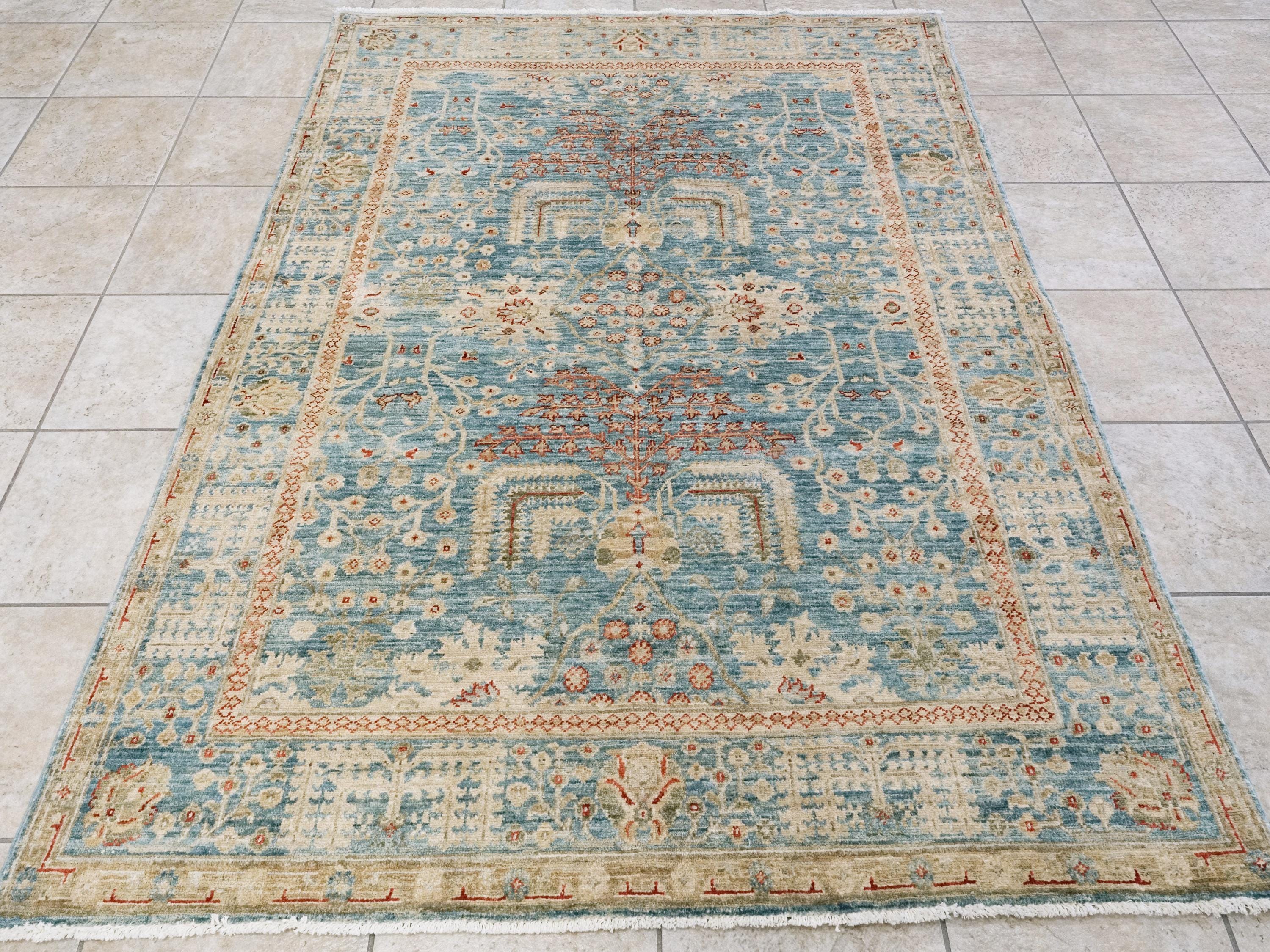 5x7 Ft Blue Serapi Rug - Hand Knotted Oriental Rug - Persian Design