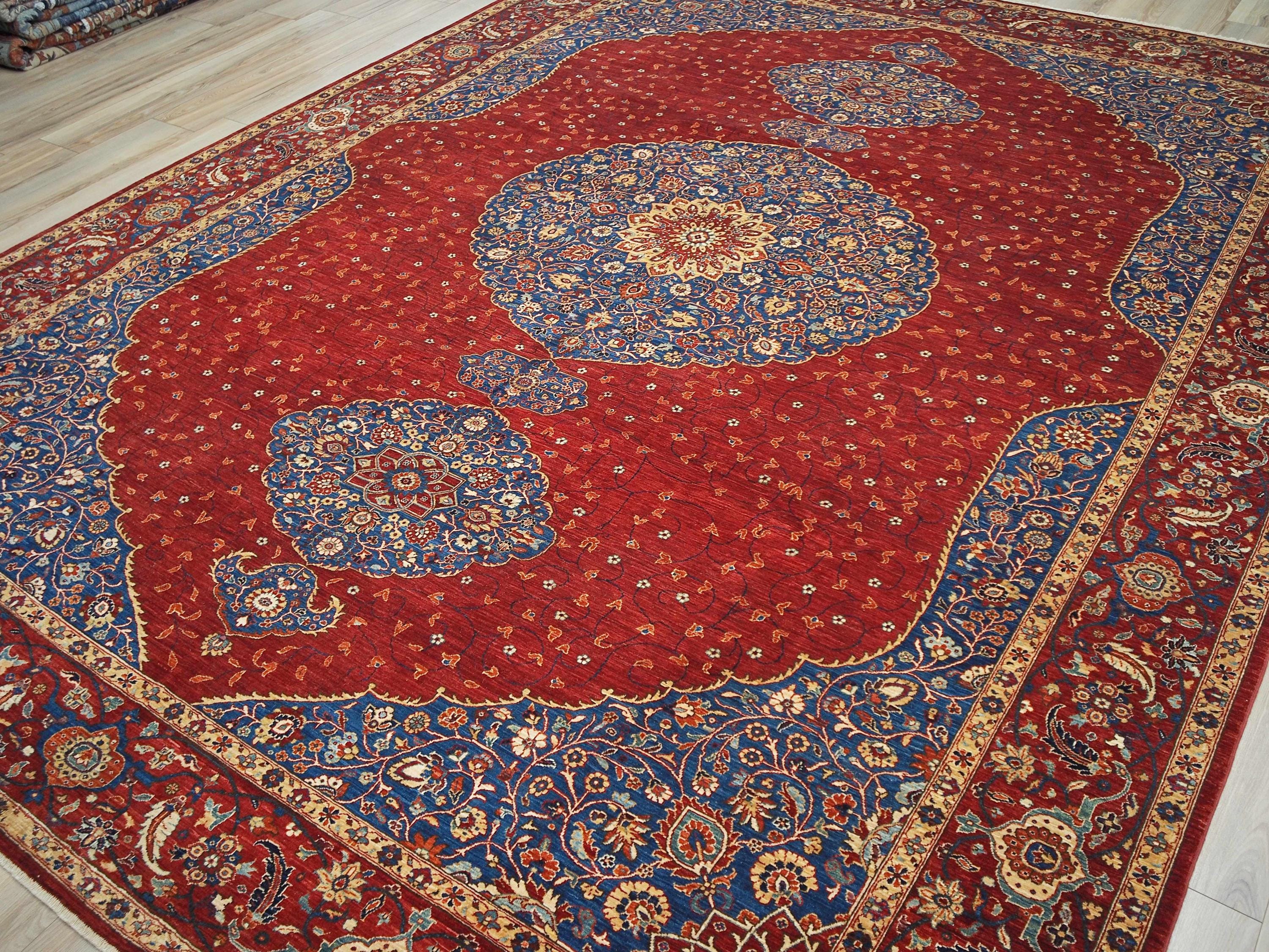 10x14 Ft Red Serapi Rug - Hand Knotted Wool Medallion Rug