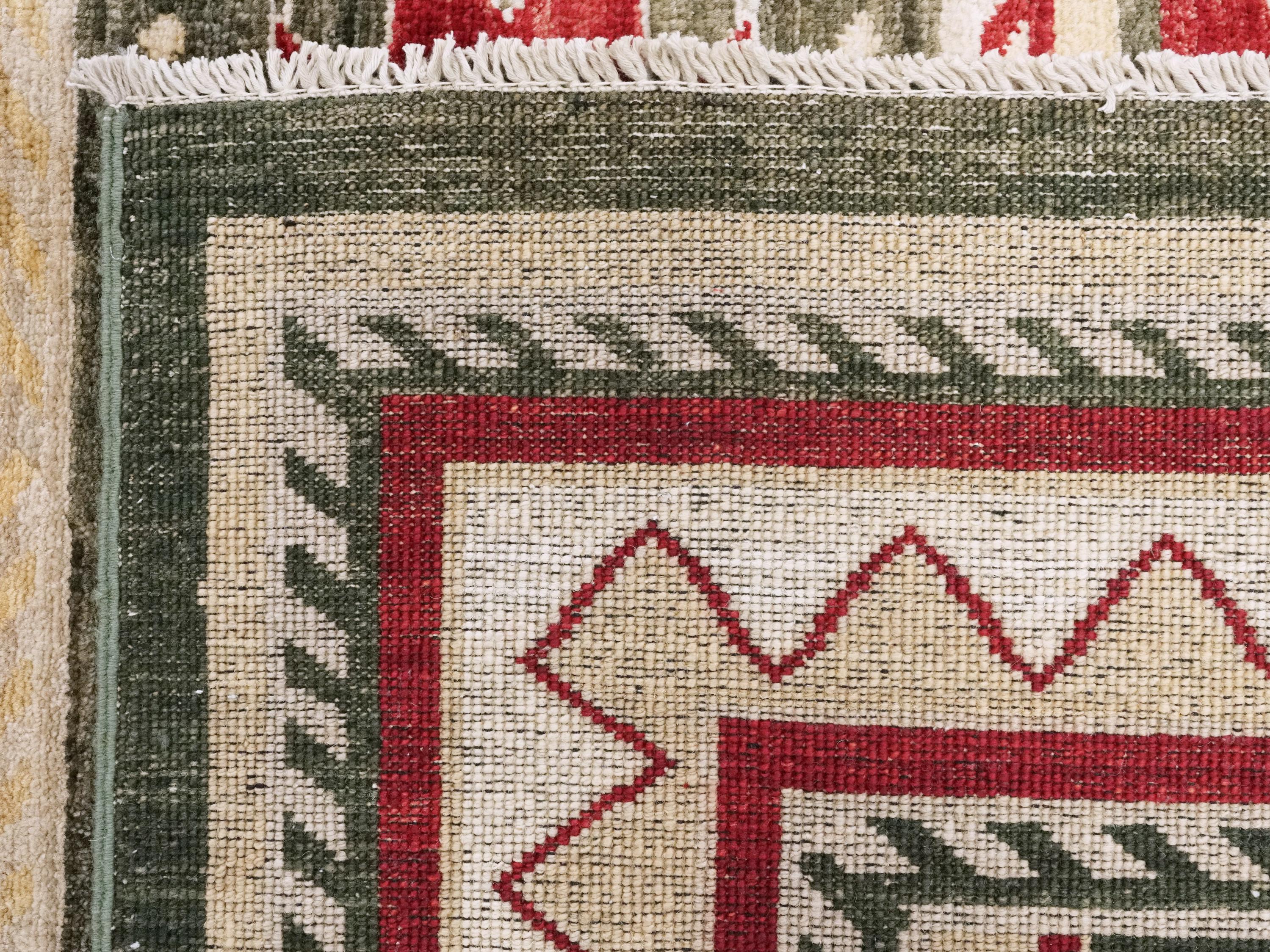 6x9 Ft Green & Red Heriz Rug - Oriental Area Rug - Persian Design