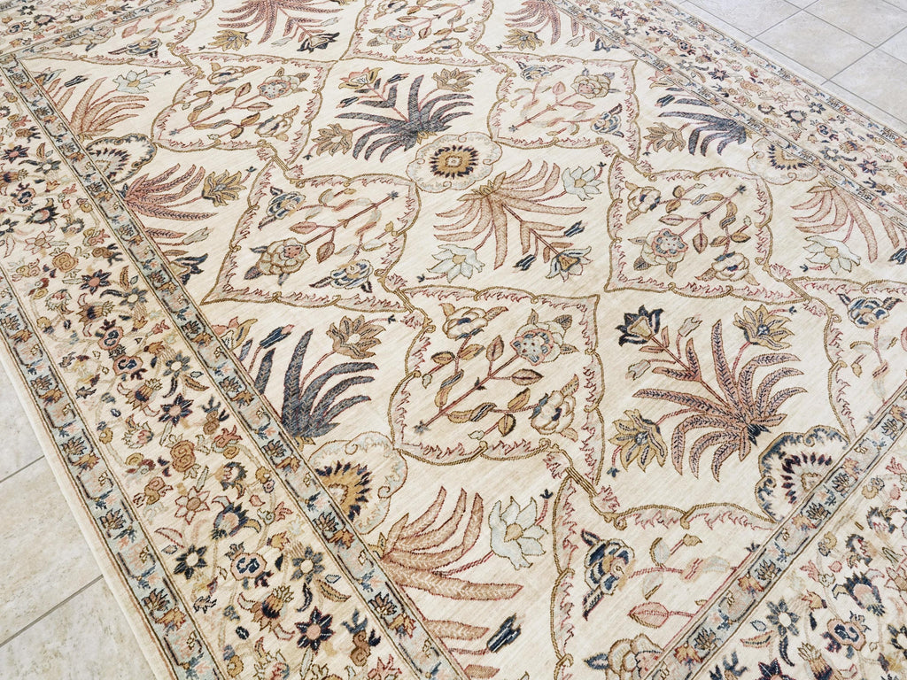9x12 Ft Beige Serapi Rug - Hand Knotted Area Rug - Persian Design