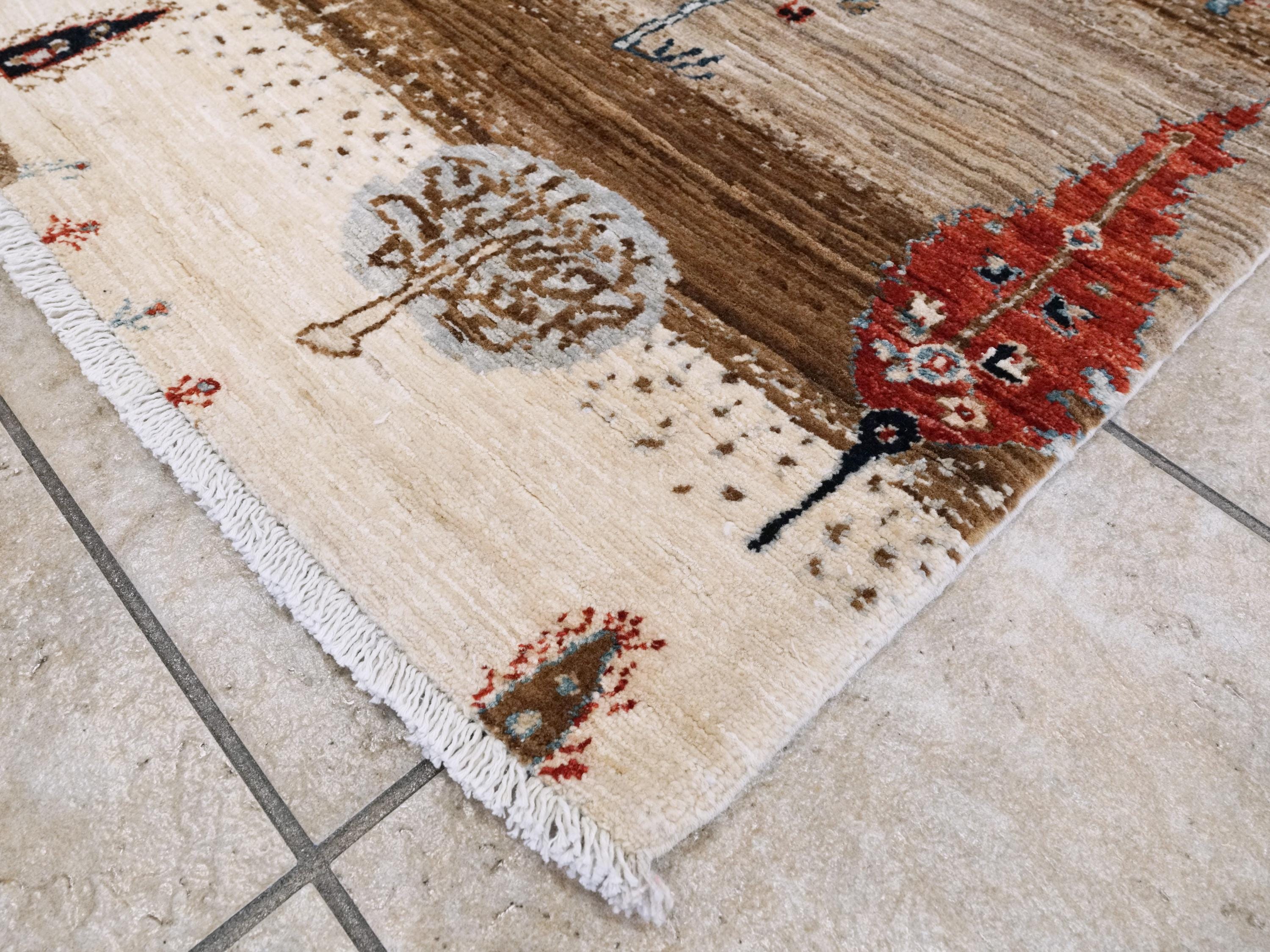 6x9 Ft Beige Landscape Rug - Hand Knotted Oriental Rug