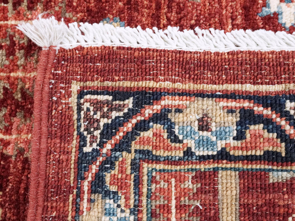 5x7 Ft Red Serapi Rug - Hand Knotted Oriental Rug - All Over Design