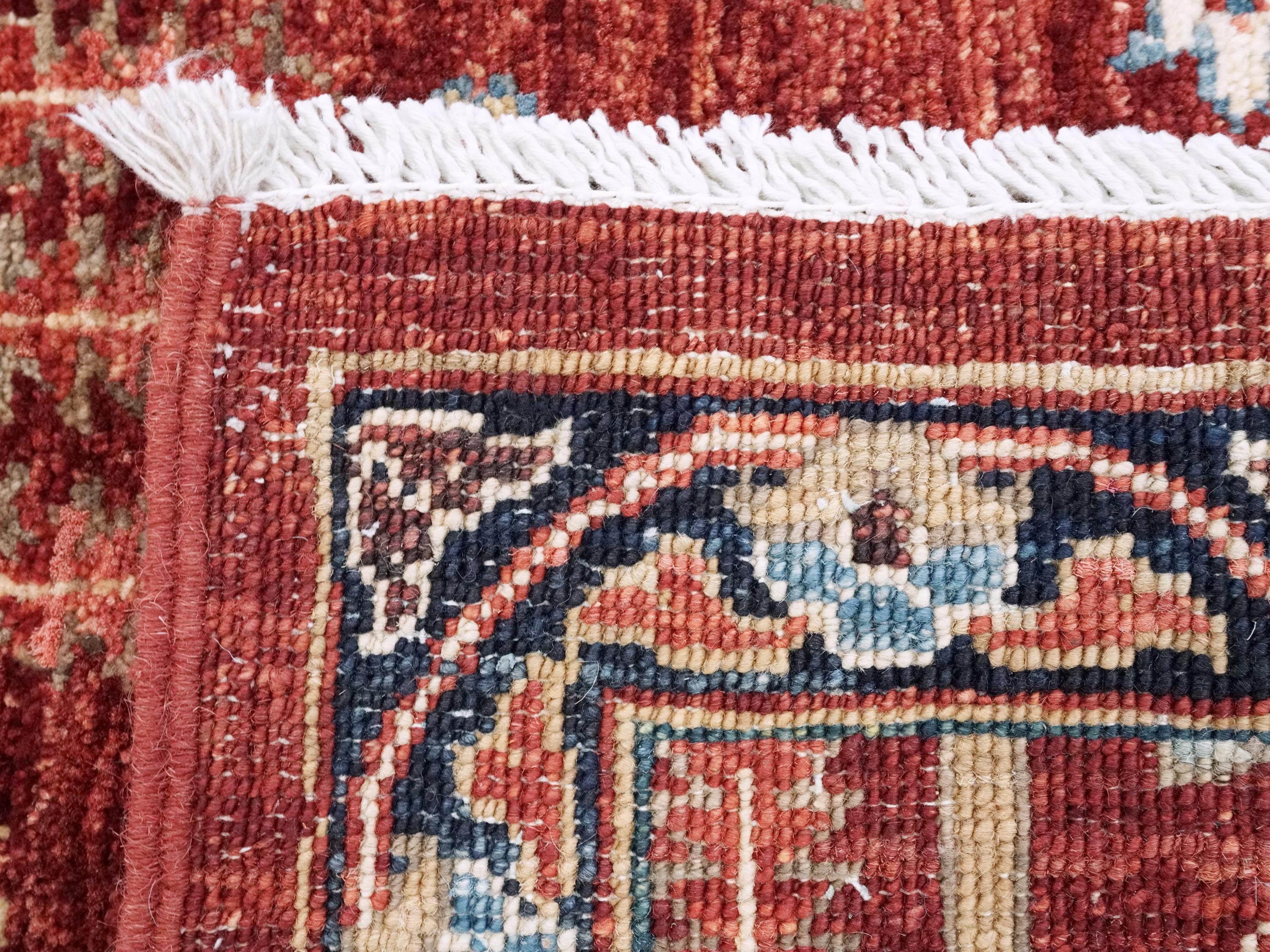 5x7 Ft Red Serapi Rug - Hand Knotted Oriental Rug - All Over Design