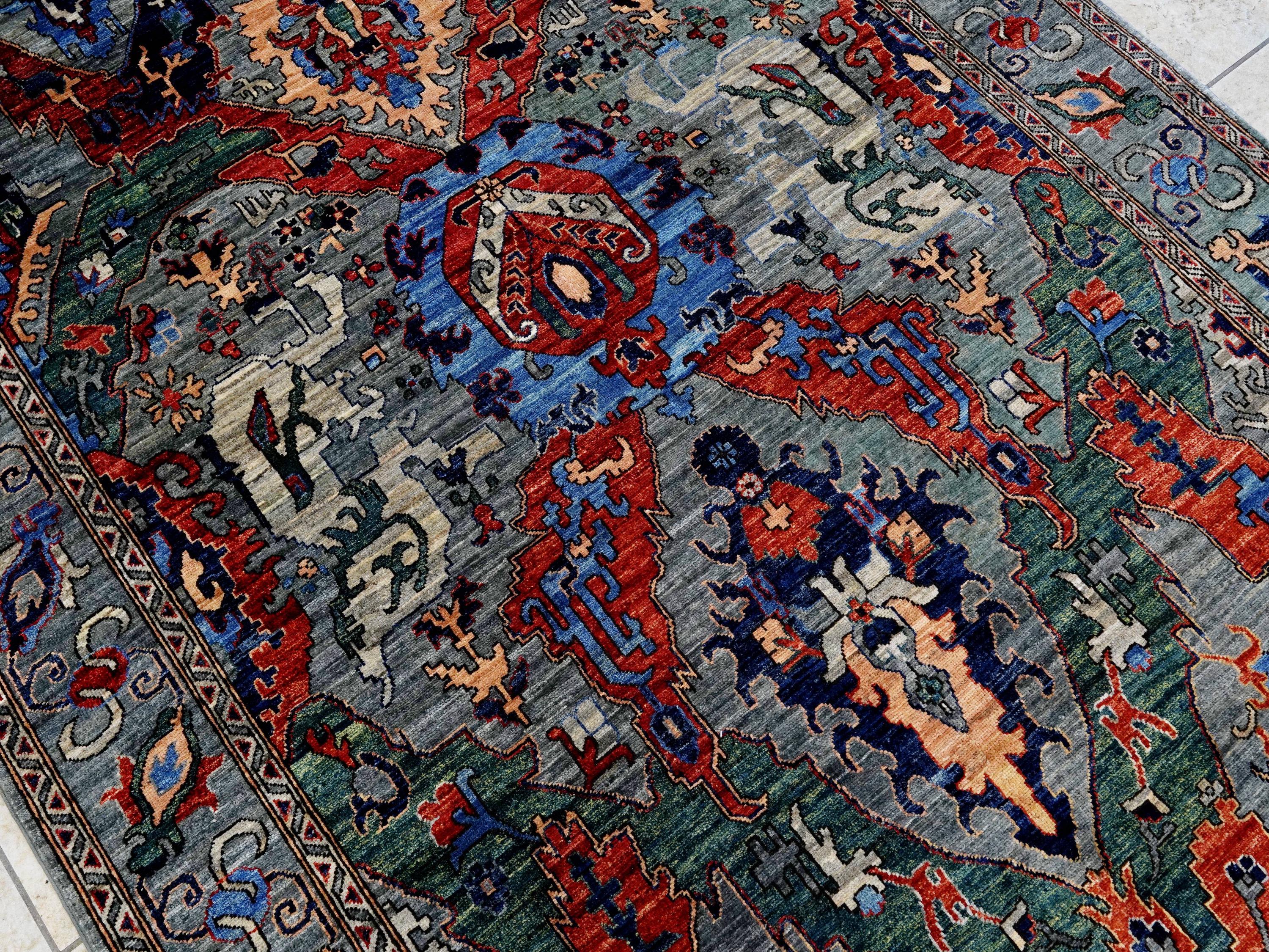 6x9 Ft Dark Gray Serapi Rug - Traditional Persian Style Wool Rug