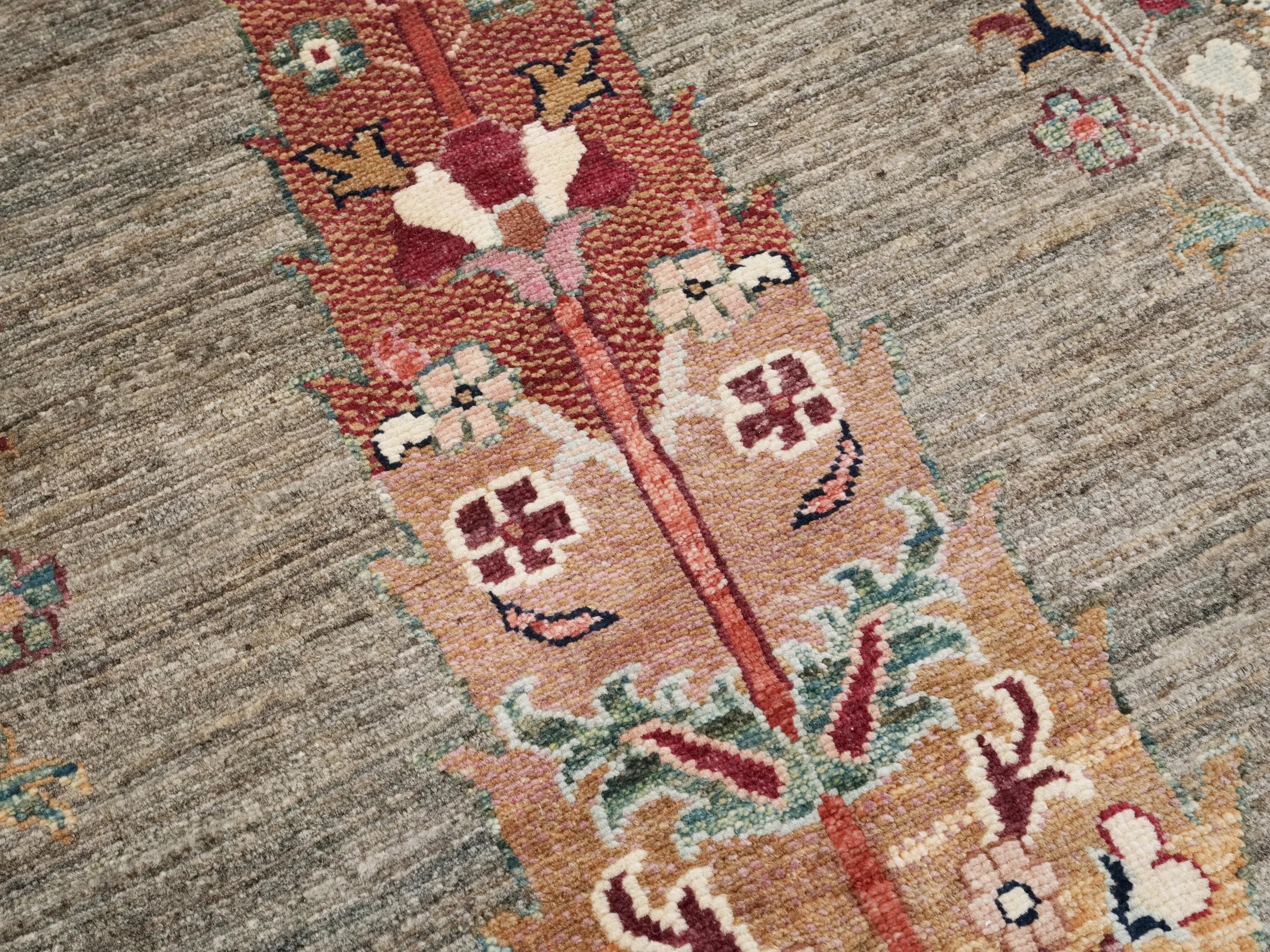 7x10 Ft Brown Serapi Rug - Hand Knotted Floral Rug
