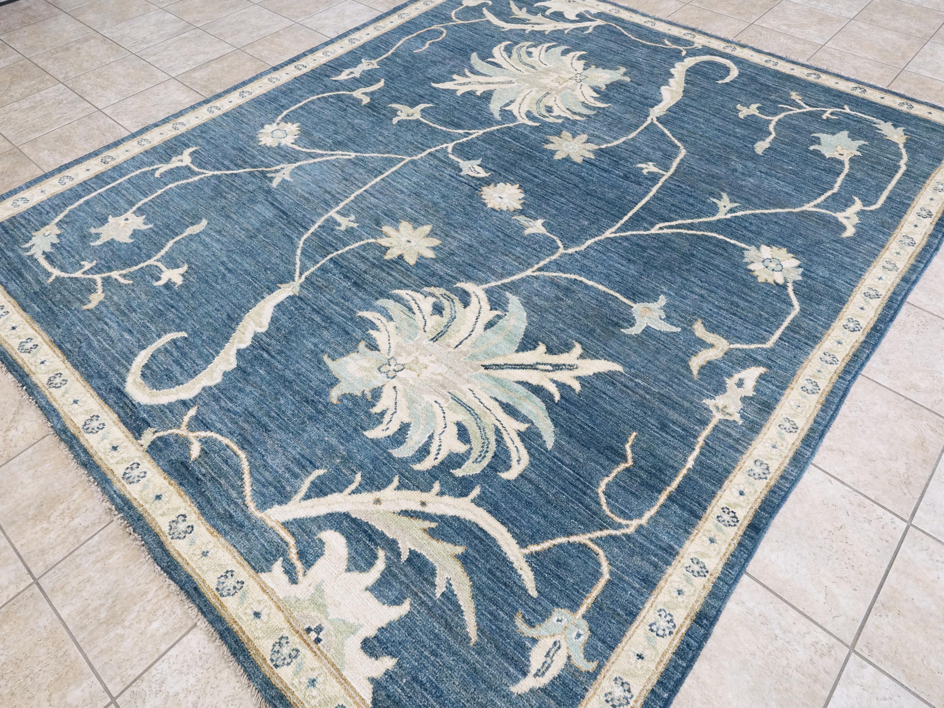 8x10 Ft Blue Ushak Rug - Hand Knotted Wool Oriental Rug