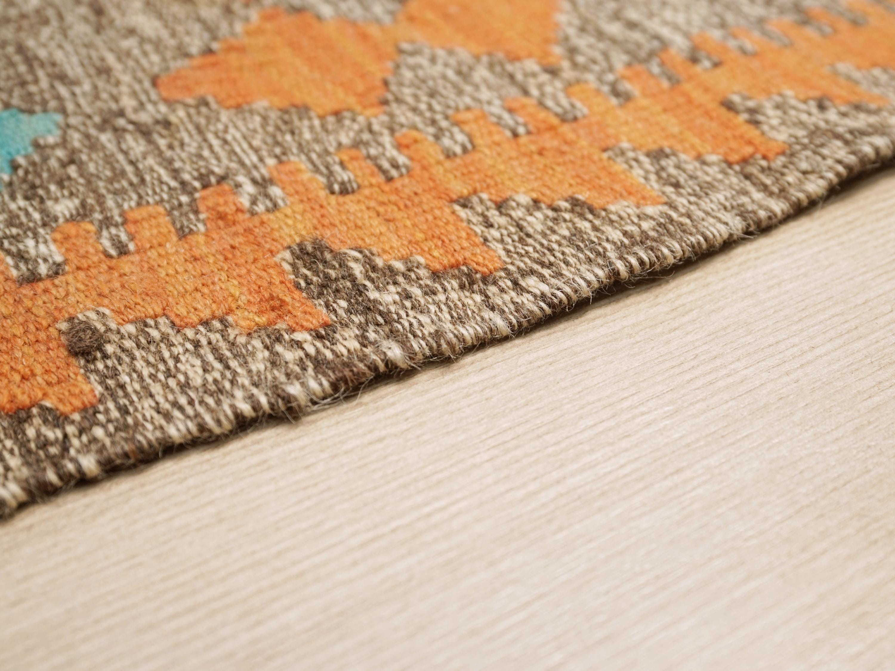 6x8 Ft Red Wool Kilim Rug - Traditional Afghan Rug