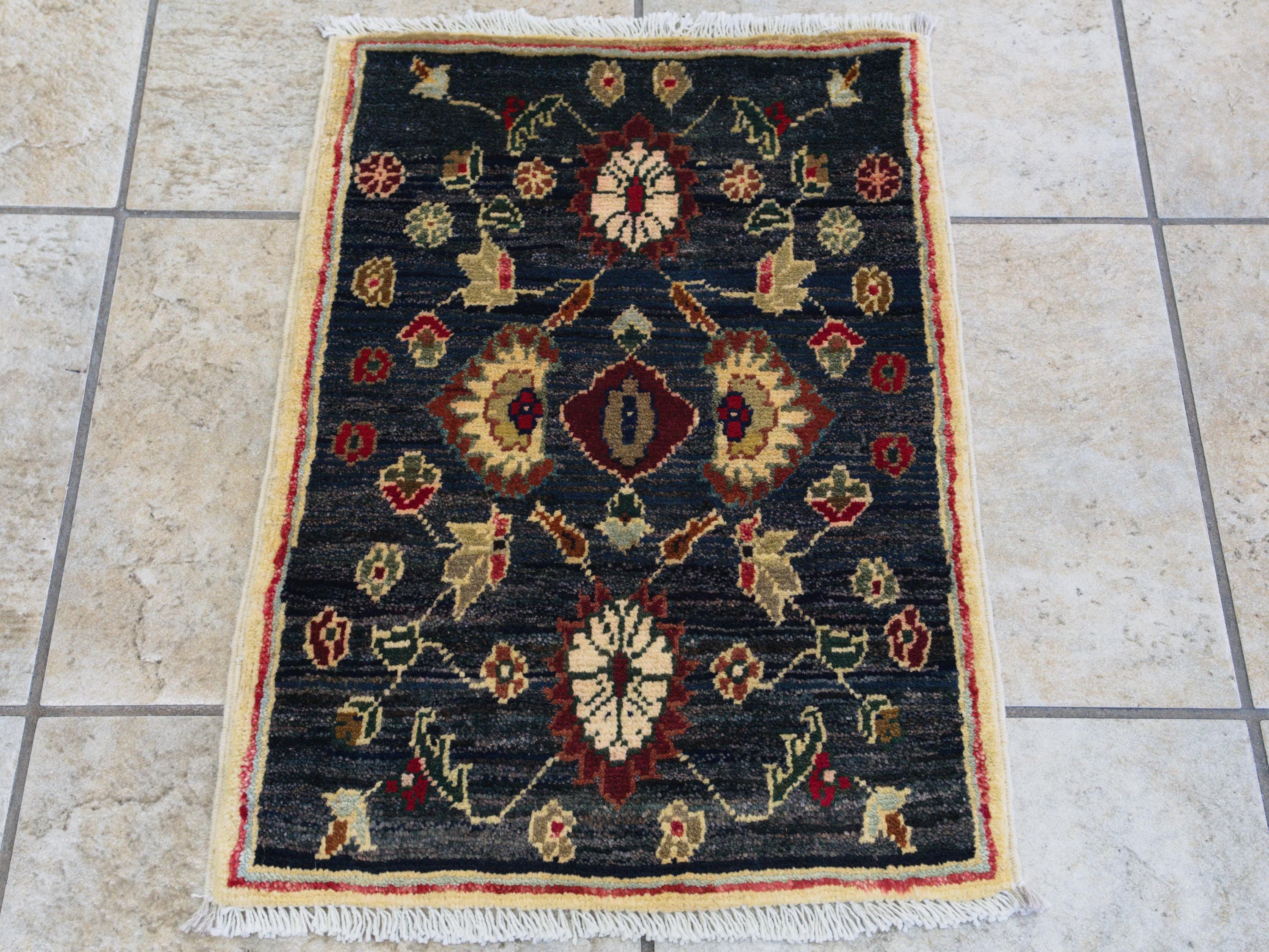 1x2 Ft Black Serapi Rug - Floral Accent Rug
