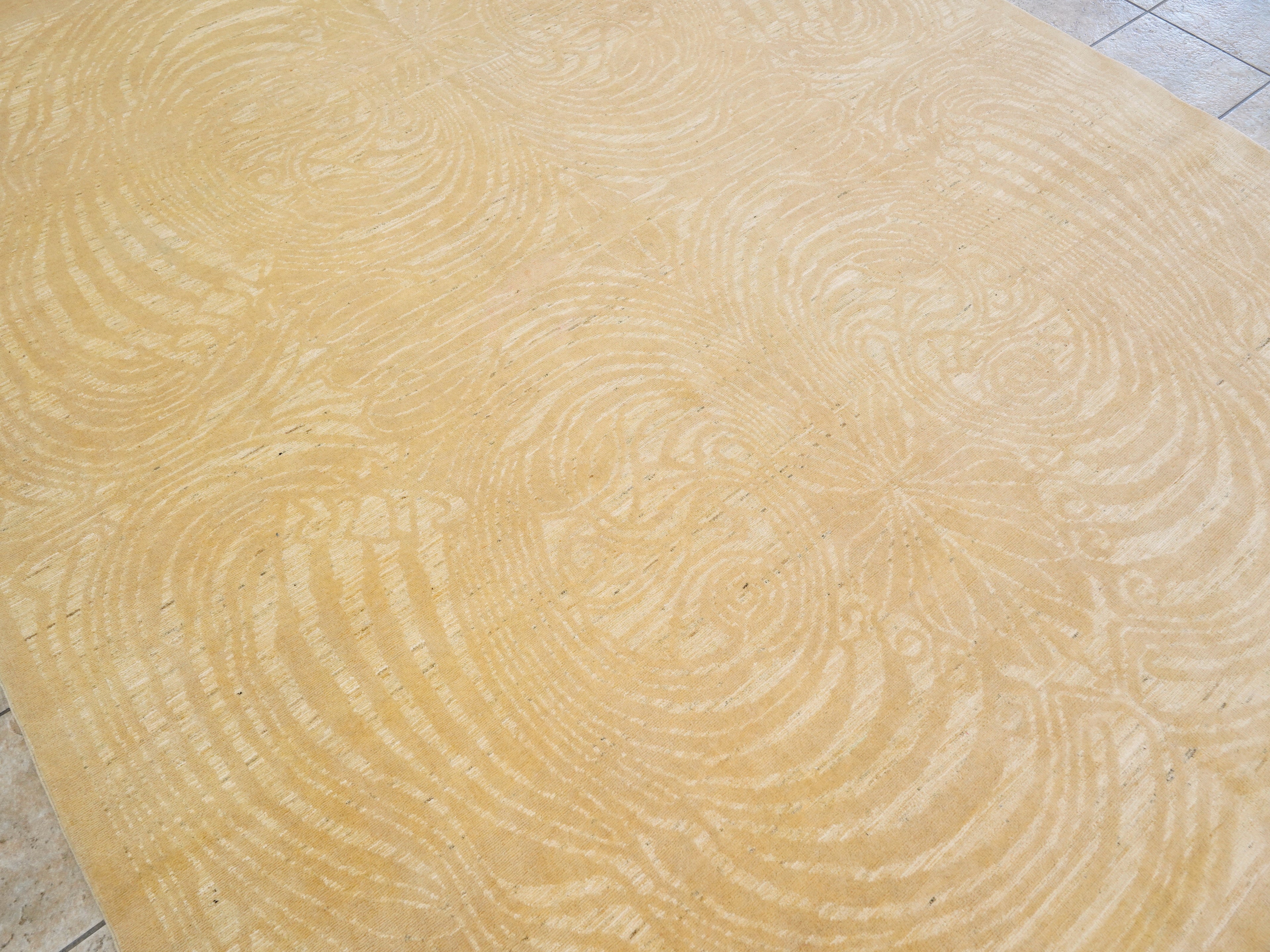 8x10 Ft Beige Gabbeh Rug - Large Neutral Tone-on-Tone Area Rug - Modern Subtle Pattern