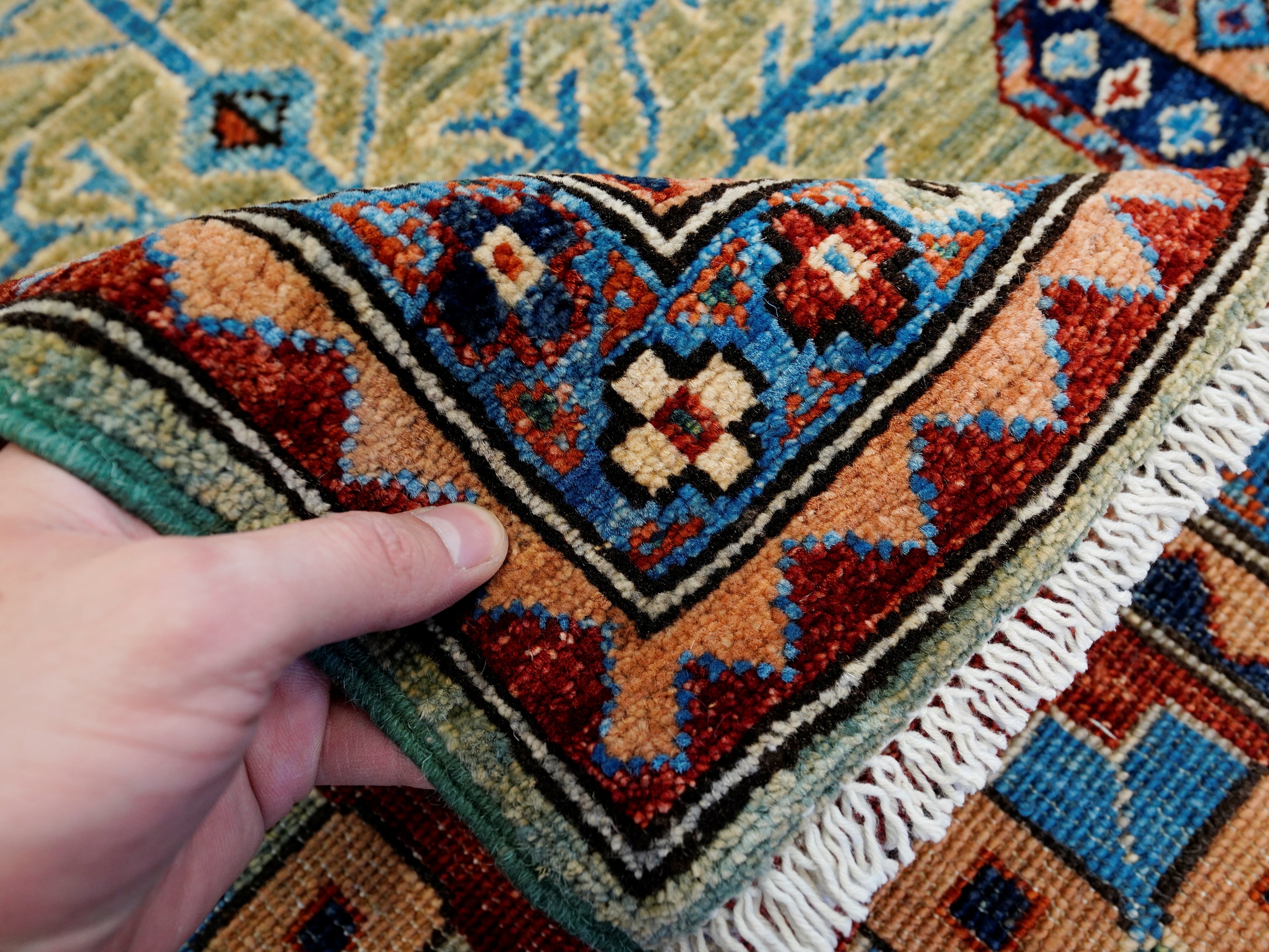 9x12 Ft Green Heriz Rug - Traditional Living Room Rug