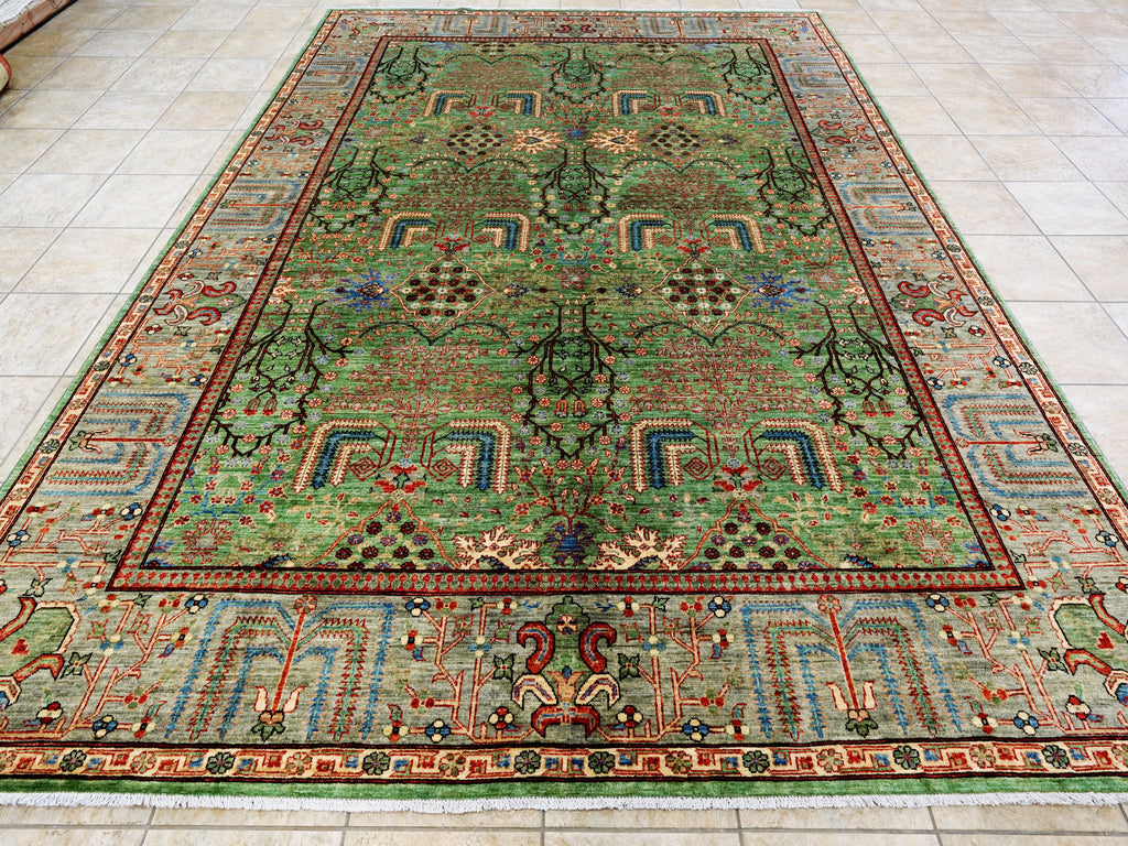9x12 Green Serapi Rug – Traditional Living Room Rug - Floral Design