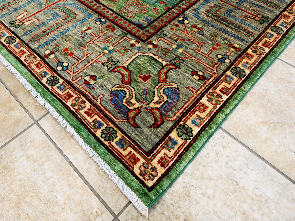9x12 Green Serapi Rug – Traditional Living Room Rug - Floral Design