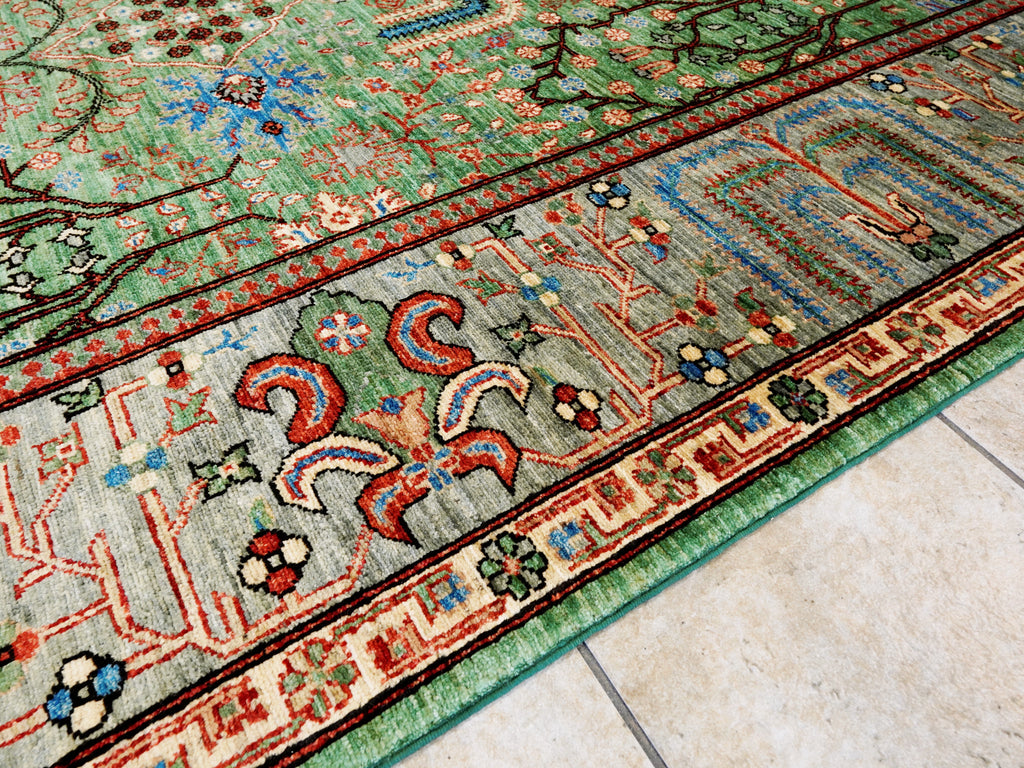 9x12 Green Serapi Rug – Traditional Living Room Rug - Floral Design