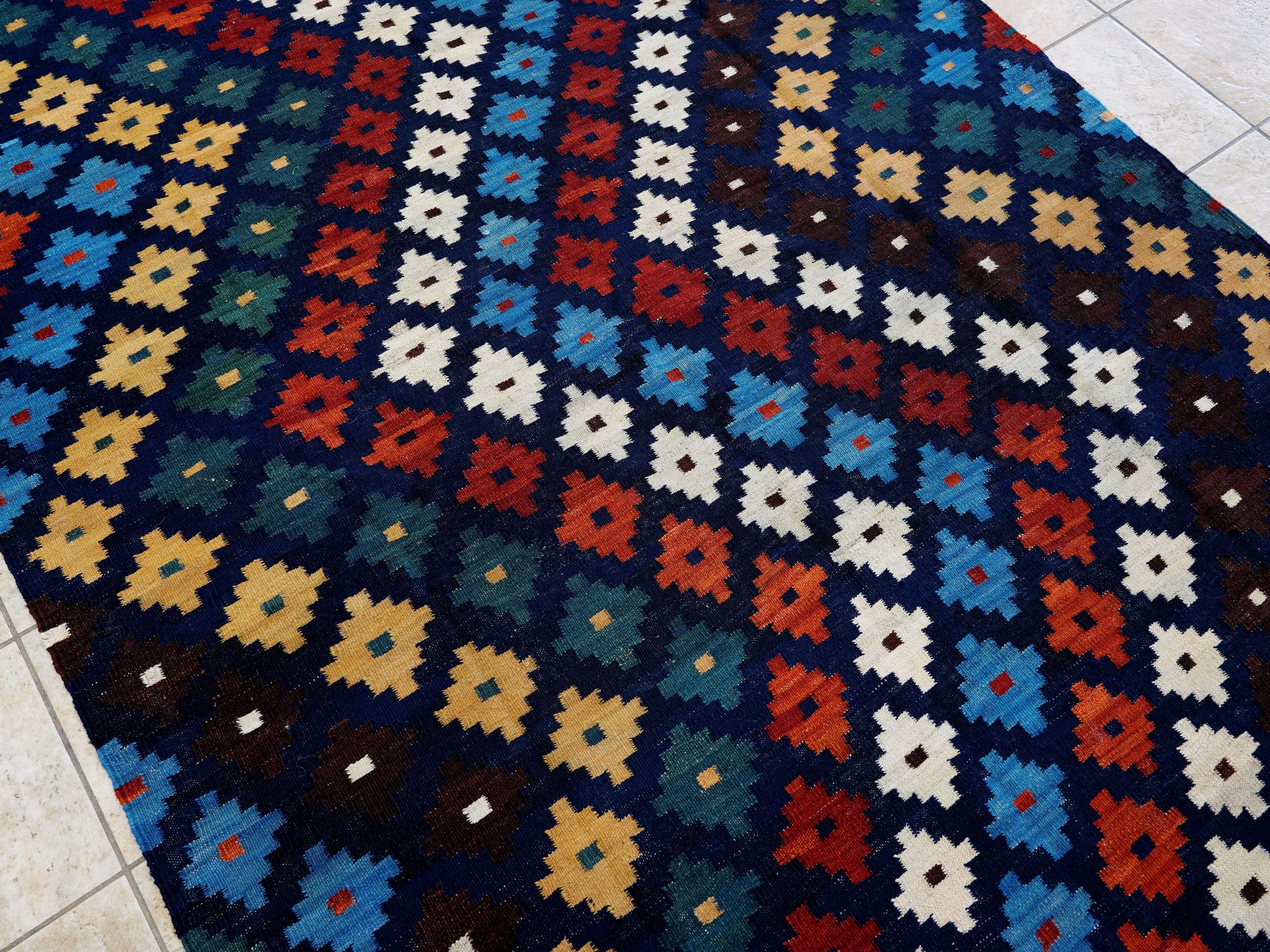 6x8 Ft Colorful Kilim Rug - Afghan Tribal Flat Weave