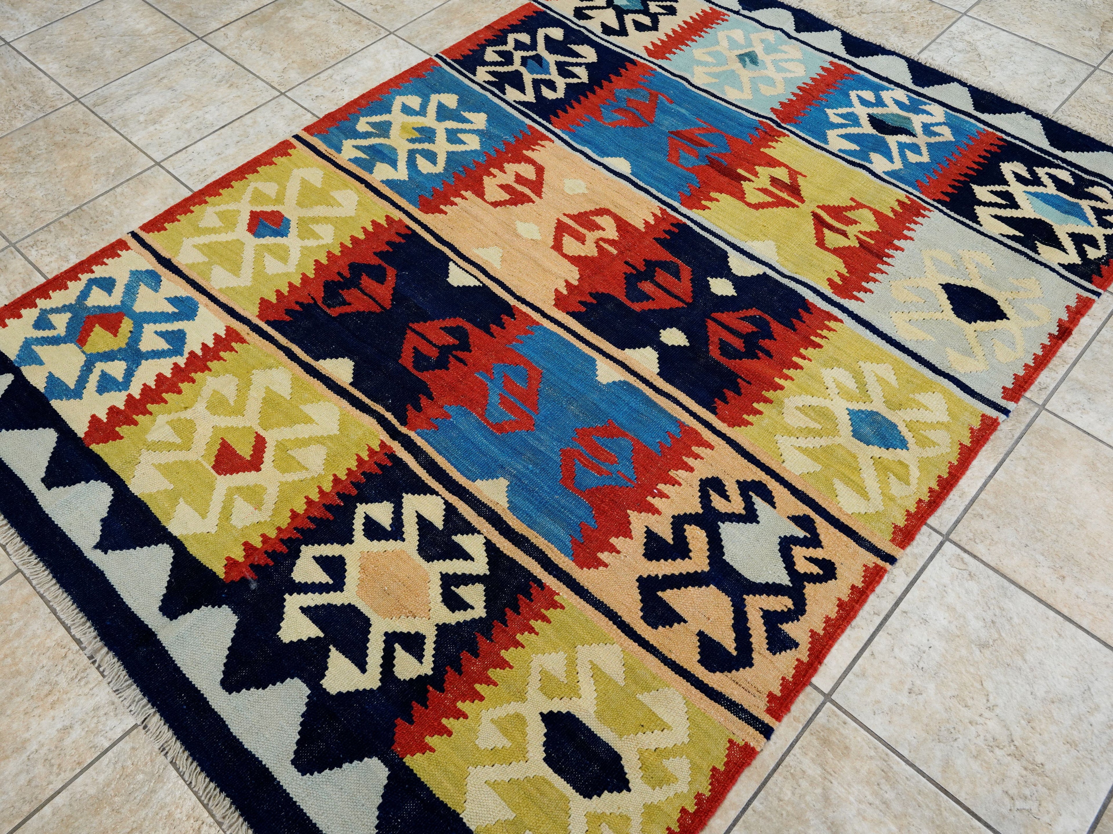 5x7 Ft Multicolor Kilim Rug - Handwoven Afghan Flat Weave