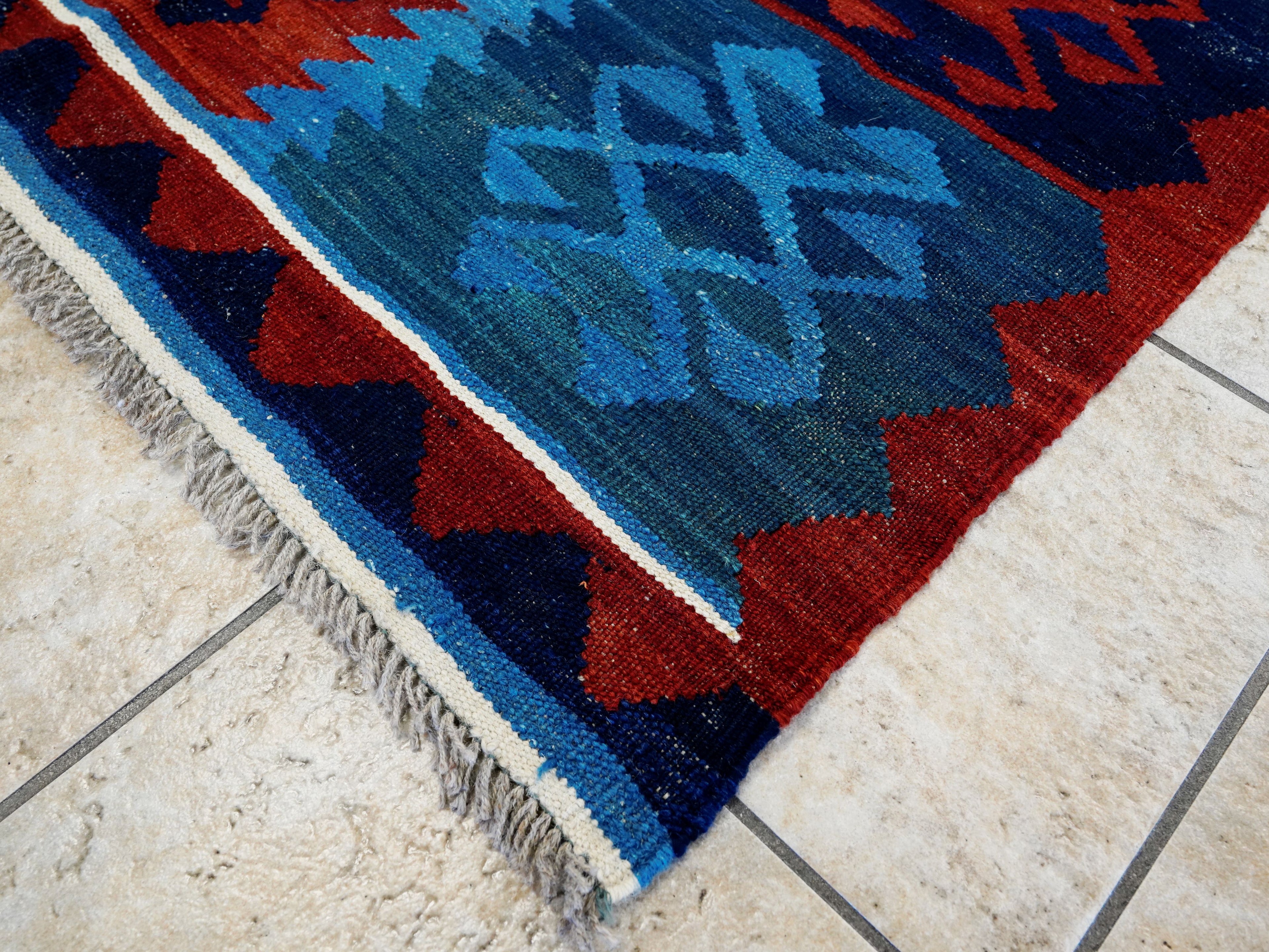 5x7 Ft Kilim Rug - Handwoven Blue & Red Afghan Flat Weave